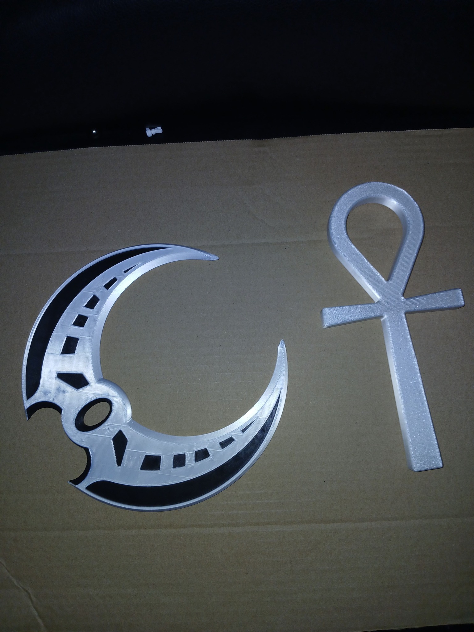 Child creates 3D printed moon gift with Ankh symbol