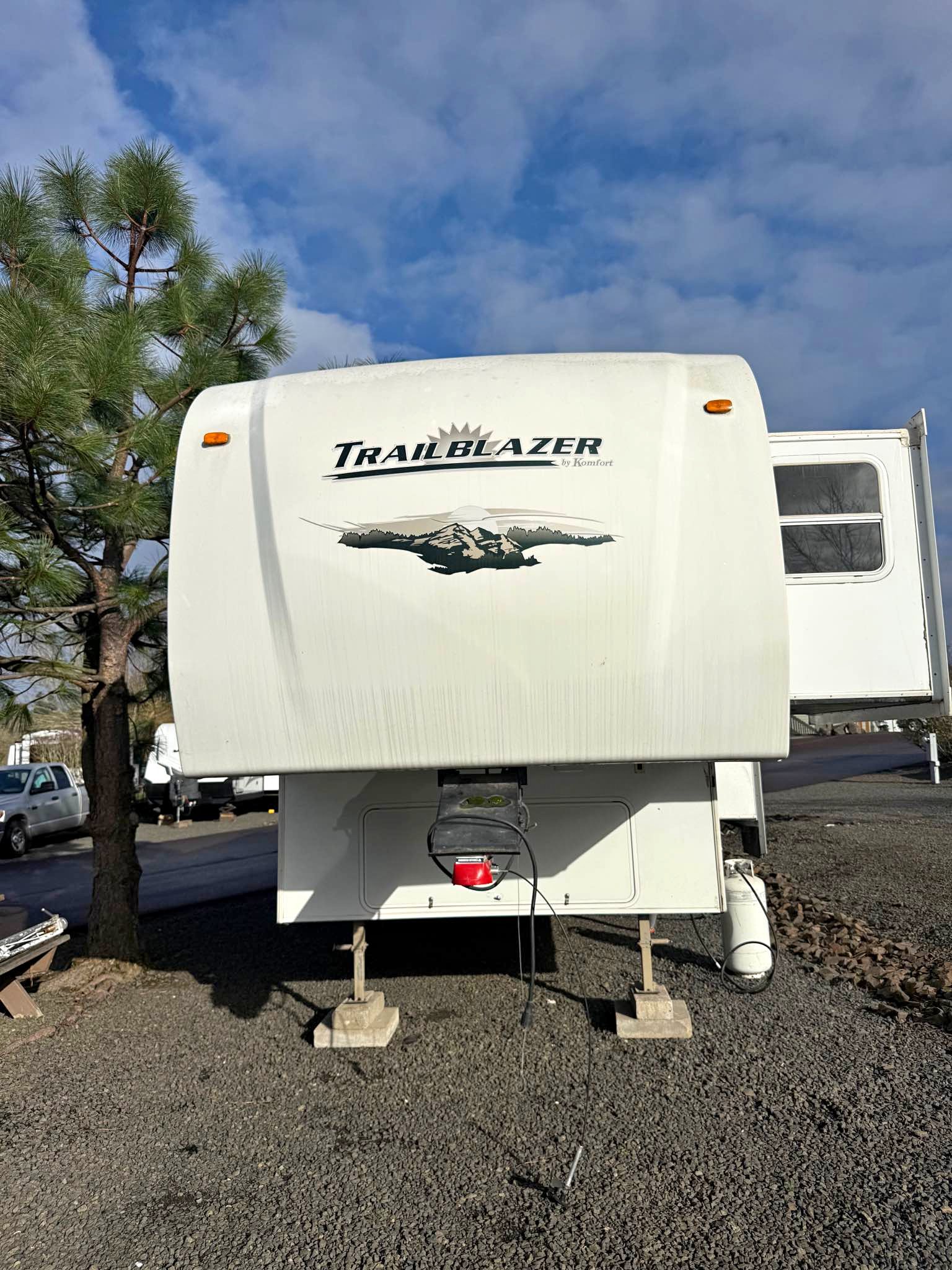 2009 Komfort Trailblazer - RVs & Campers - Salem, Oregon | Facebook ...