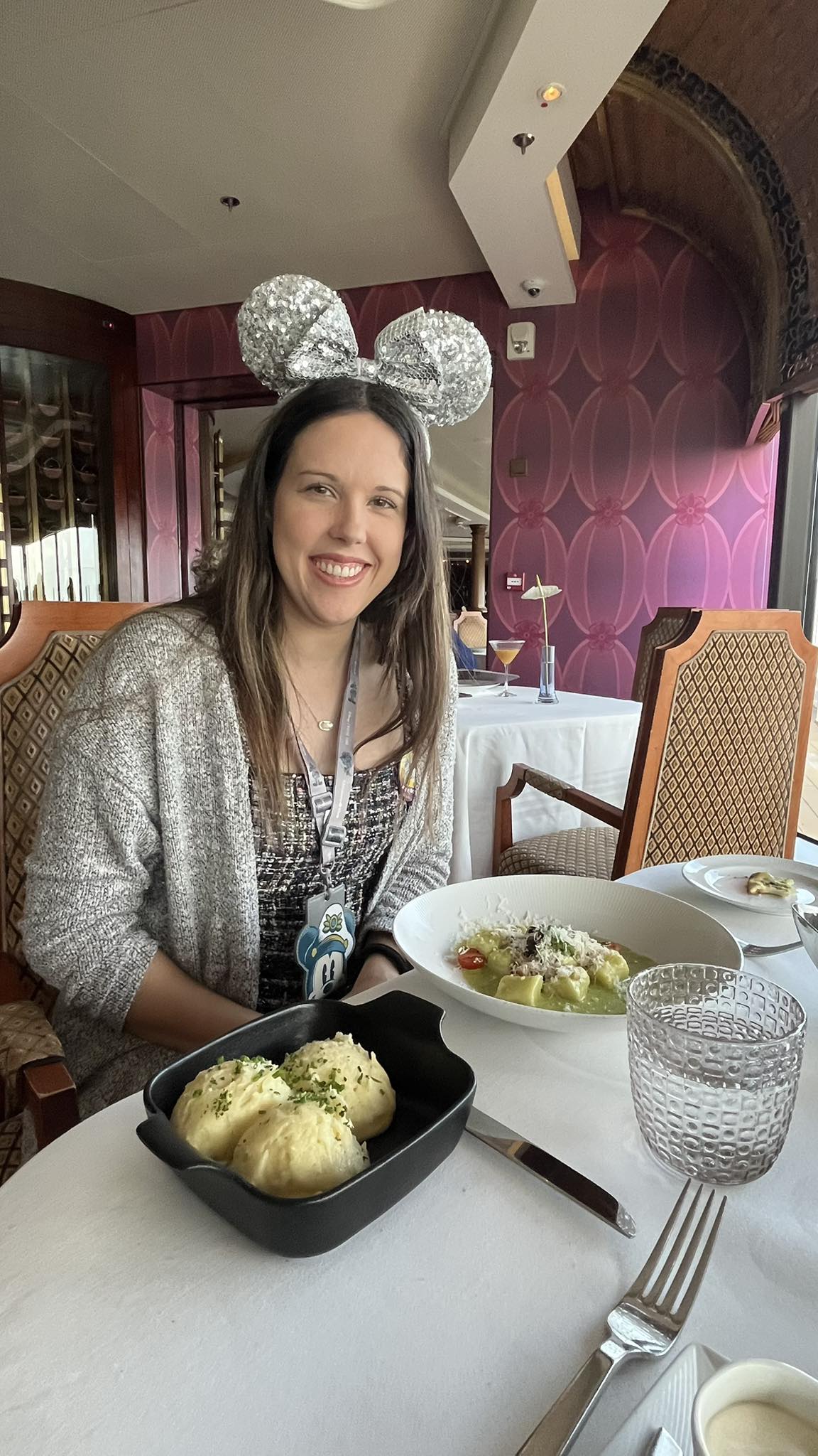 palo brunch dress code vs dinner on Disney cruise Size:size 5 no train NEW2023 1pc Luxury Horse Eye