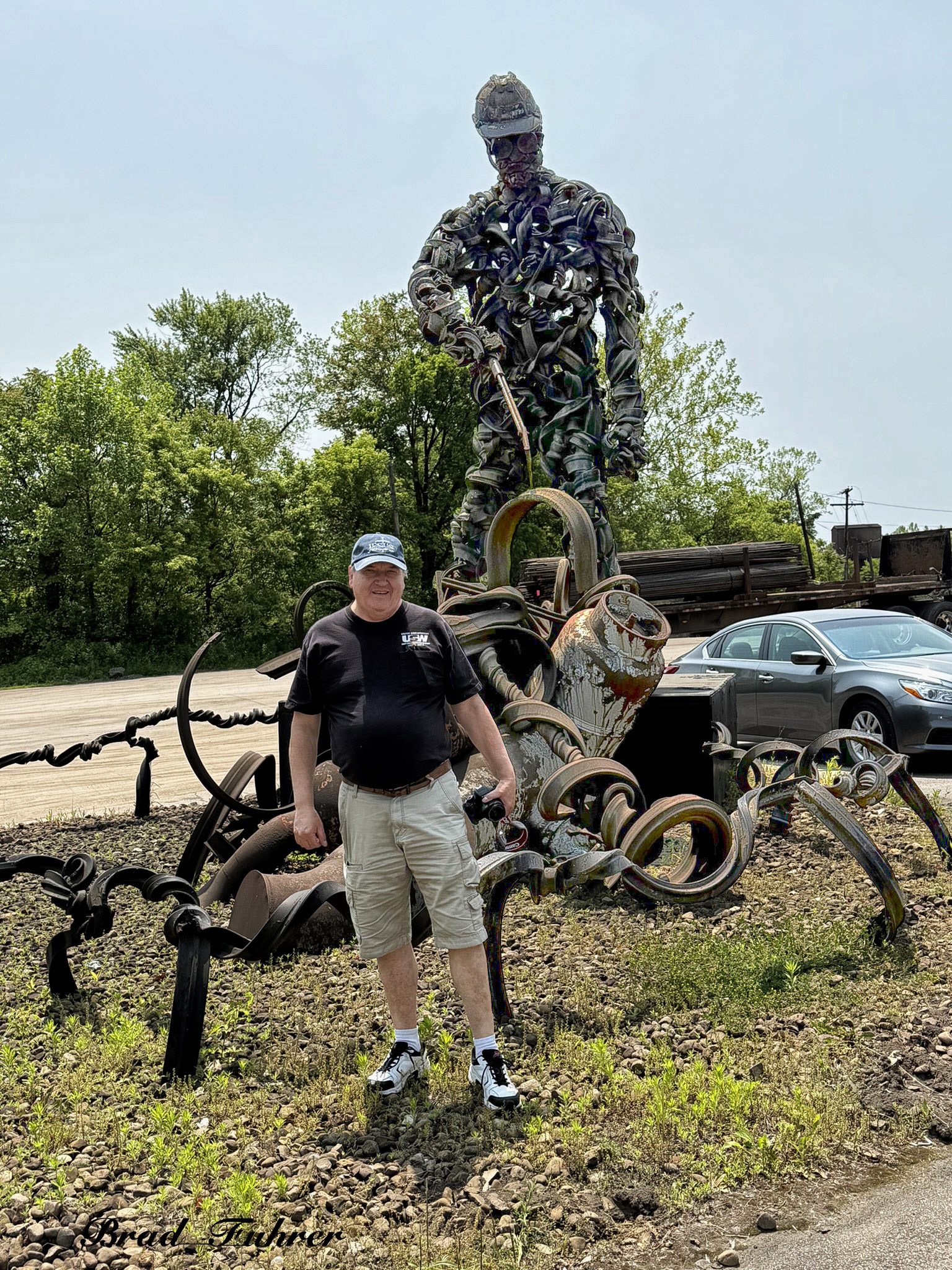 Iron Man statue at Niles Iron and Metal Co in Ohio