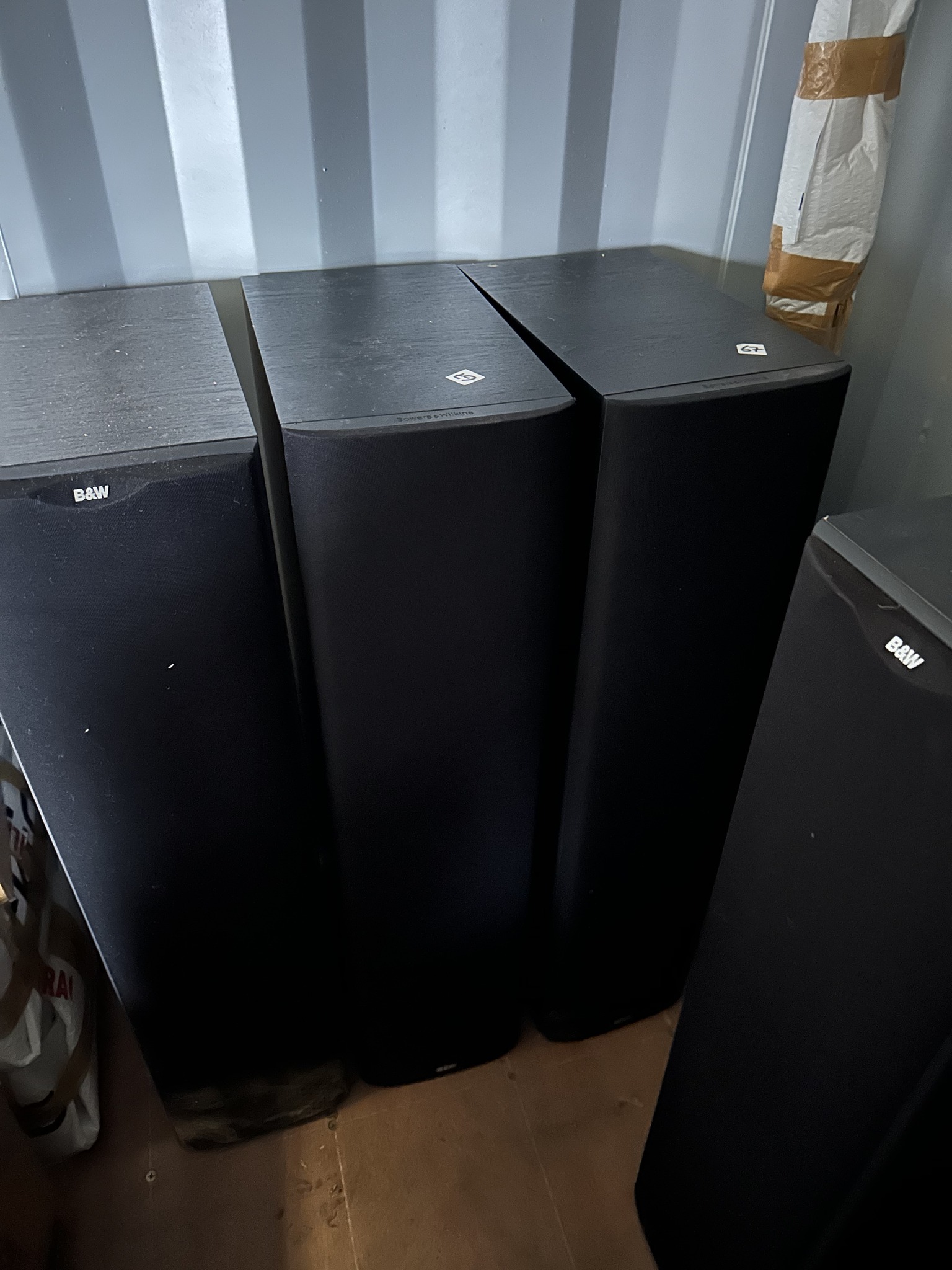 B&W DM604 S3 and DM604 S2 speakers for sale