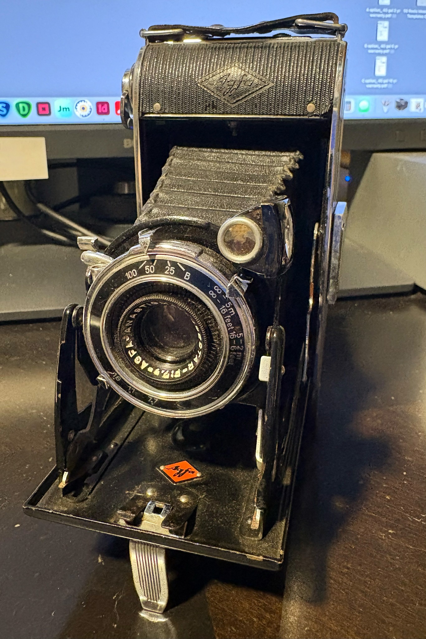 AGFA STANDARD DELUXE Anastigmat F.7.7