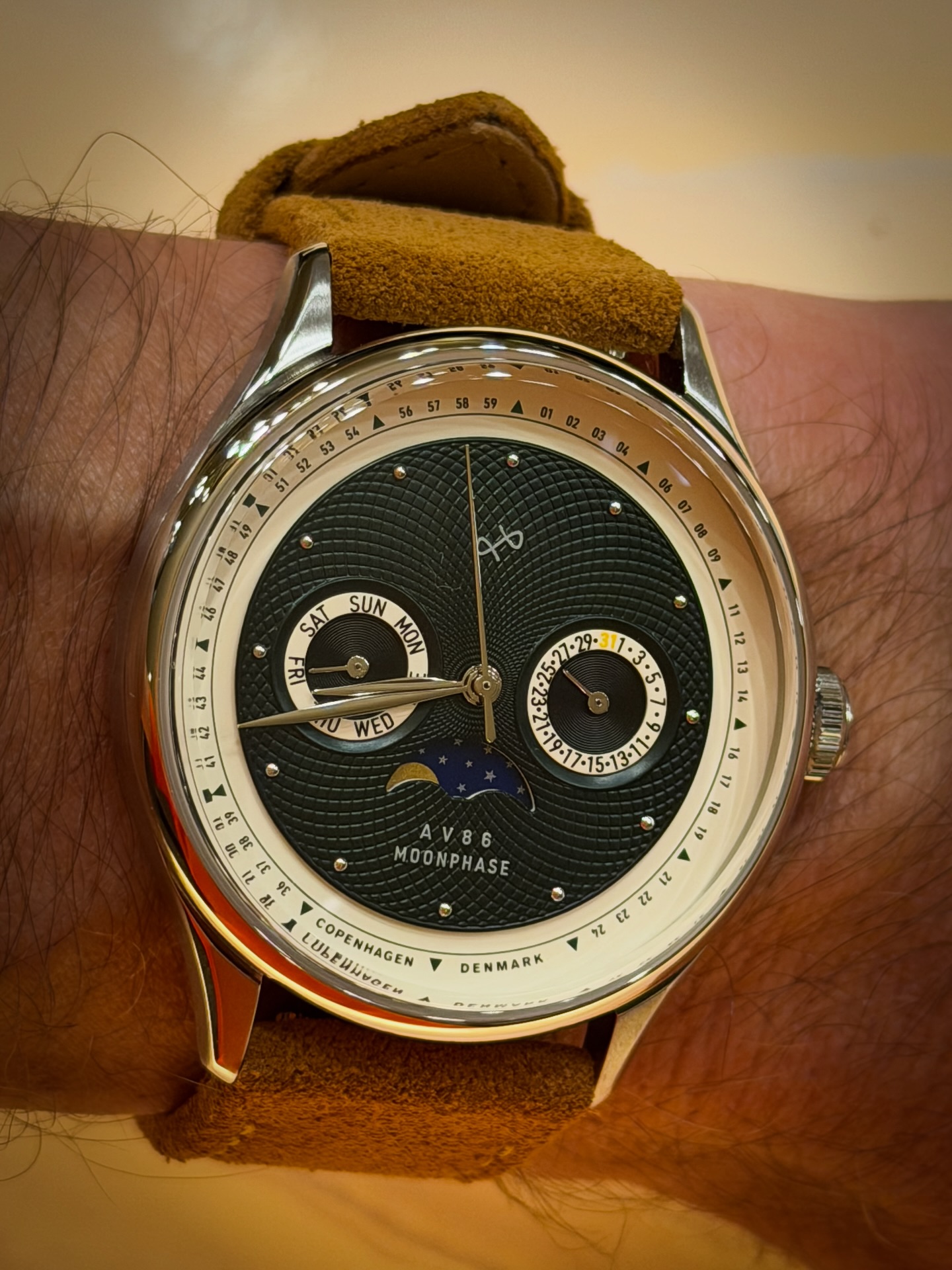 Noah x Timex Oval Moon Phase Watch ? ?? $228 ?? £215 