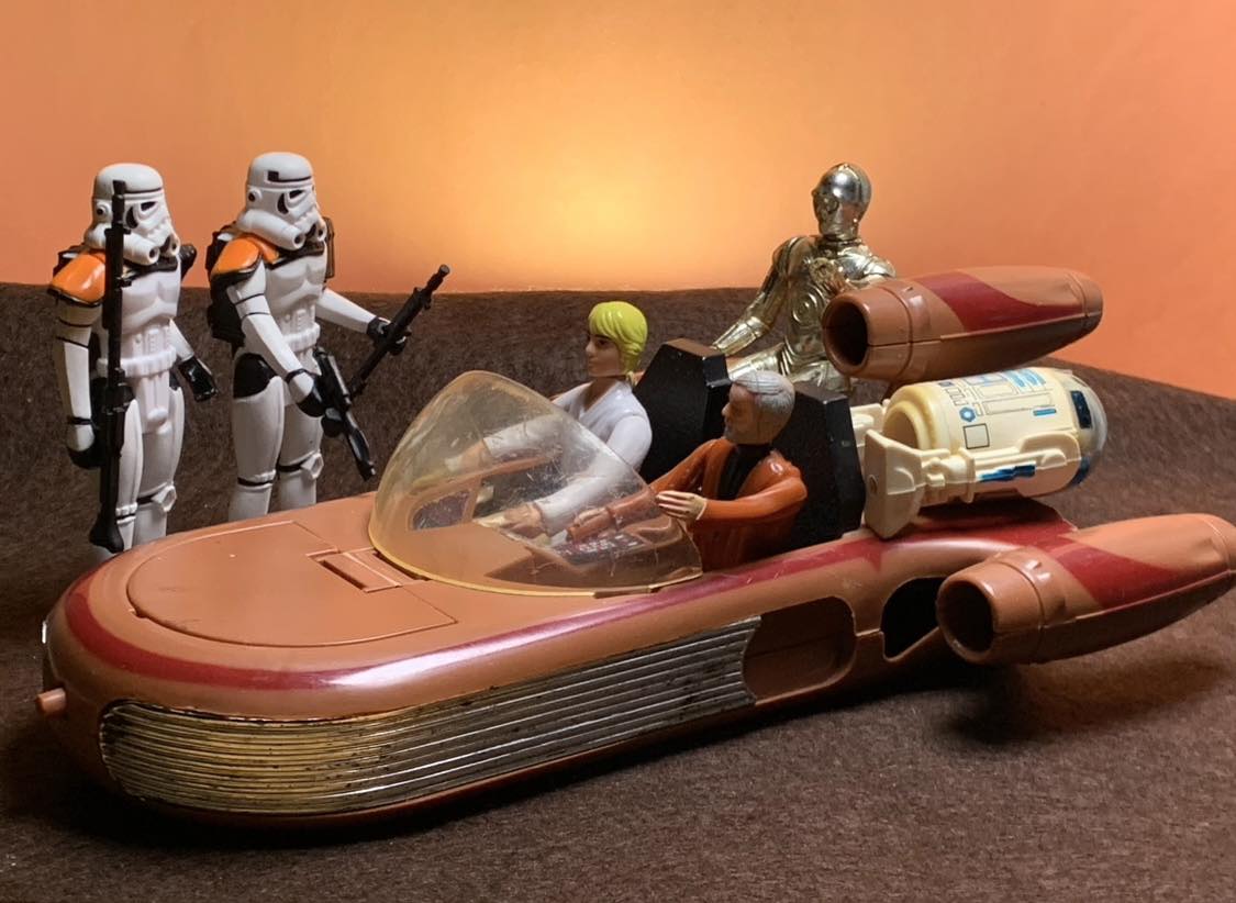 Vintage 1977 Kenner SSP Star Wars van with zip cord action