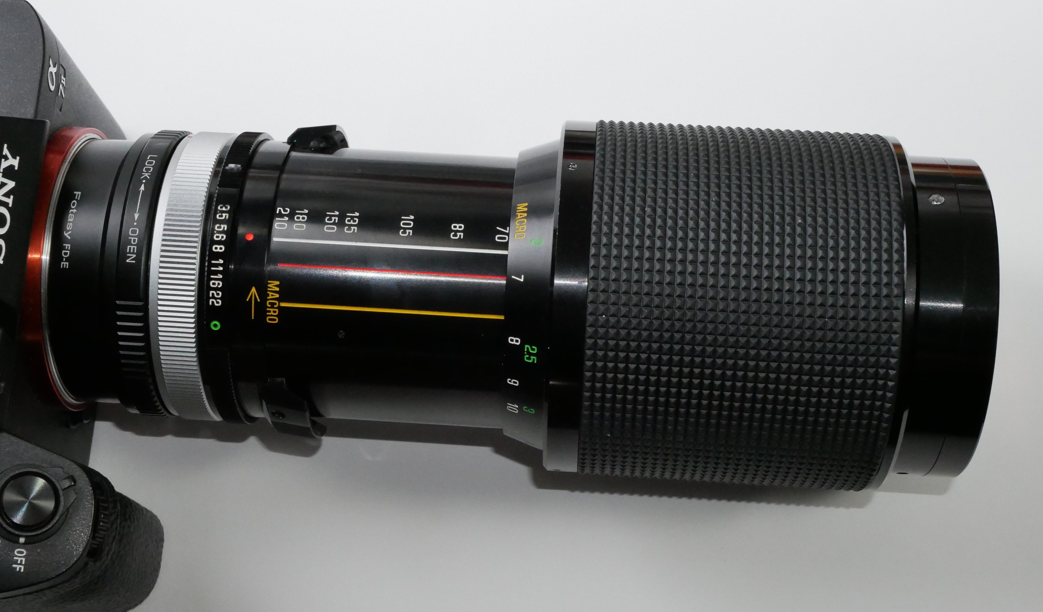 Vivitar 21mm wide-angle lens review with Tokina build