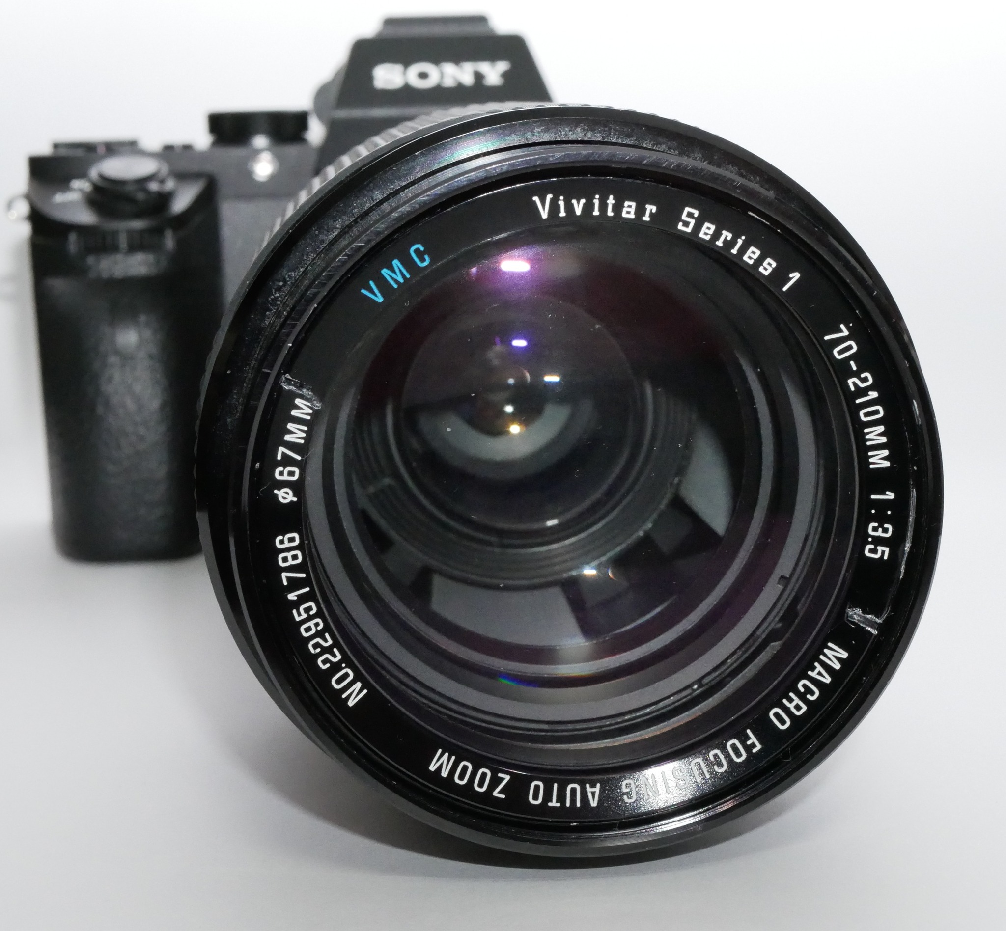 Vivitar 21mm wide-angle lens review with Tokina build