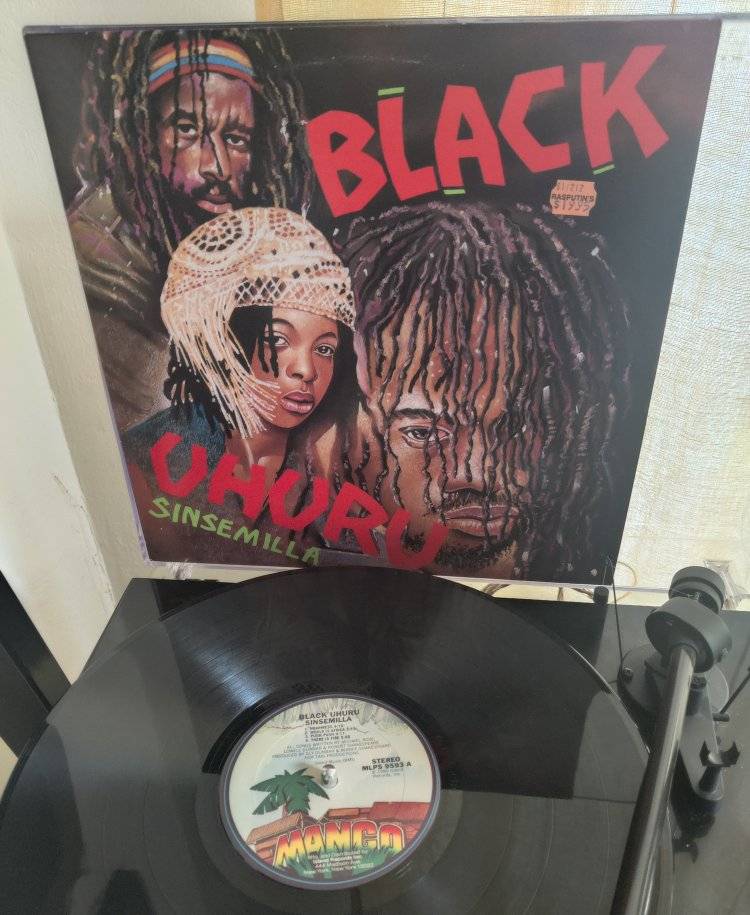Currently on the platter: Black Uhuru - Sinsemilla 1980, Mango