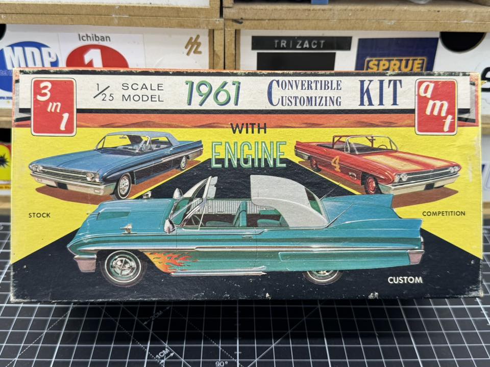 1961 Buick Invicta Convertible model kit