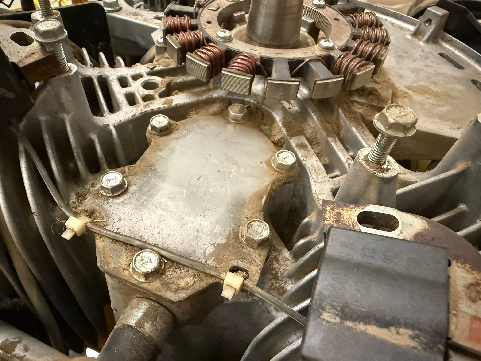 Kawasaki FR691V engine blowing white smoke and using excess oil