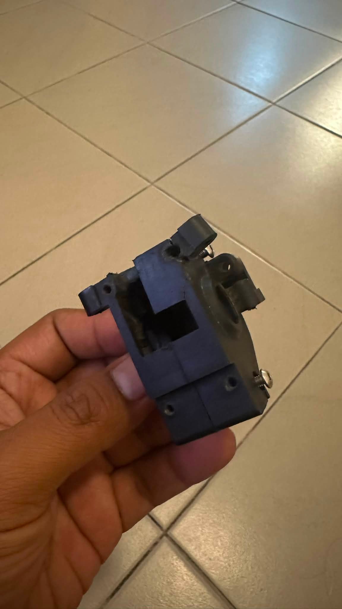Replacement Lazer ZX front hinge pin mount bulkhead part or Kyosho