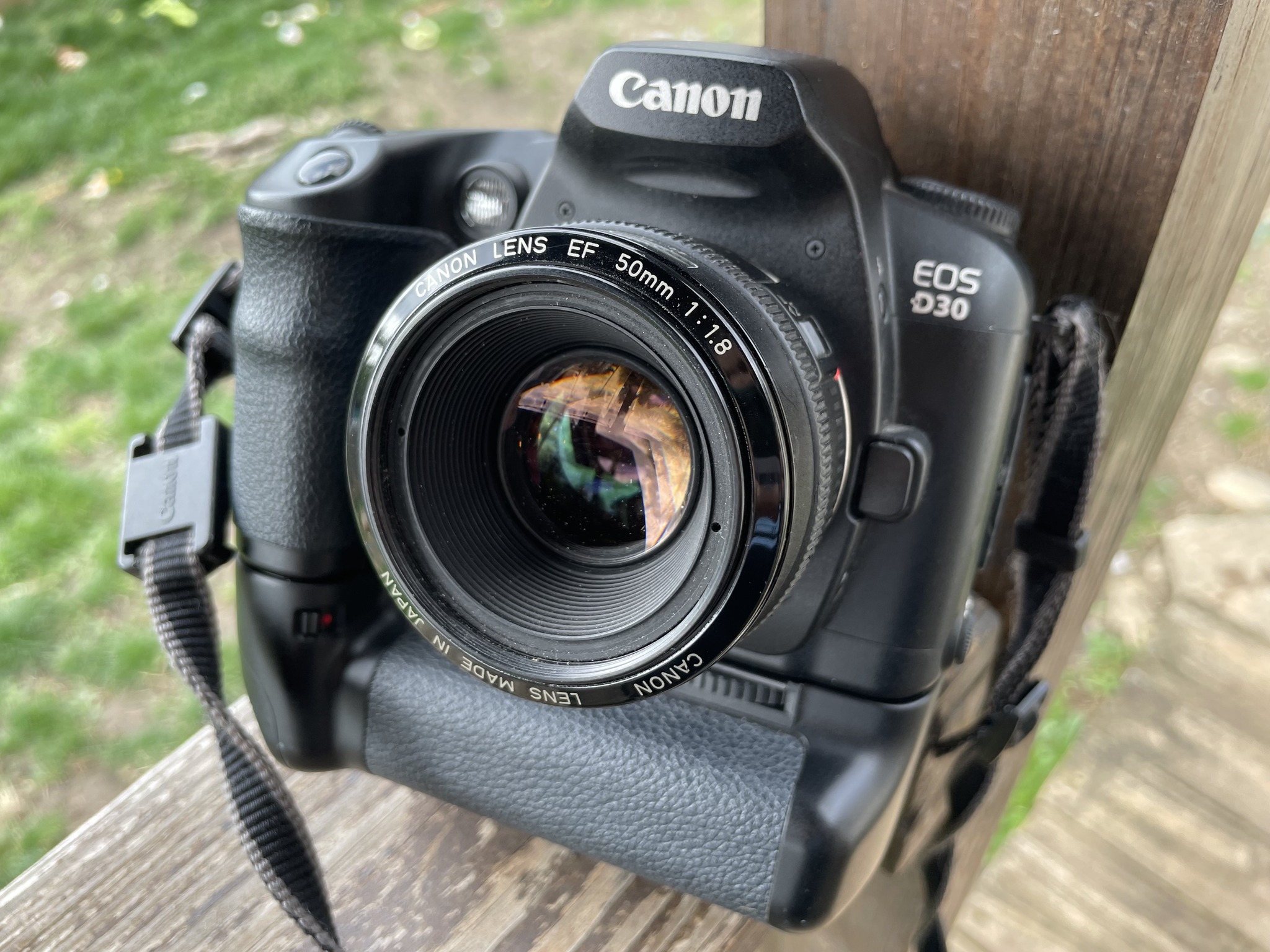 Canon D30