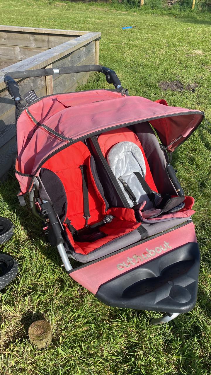 graco stroller with brown handle Graco® Gomax Frame Stroller, Accepts All Graco® Infant Car Seats, Backpack Style Lightweight Travel Frame : Baby Farmhouse Travel systems ensure your Beginner's Guide to Solo Color:silver/denim/dark denim