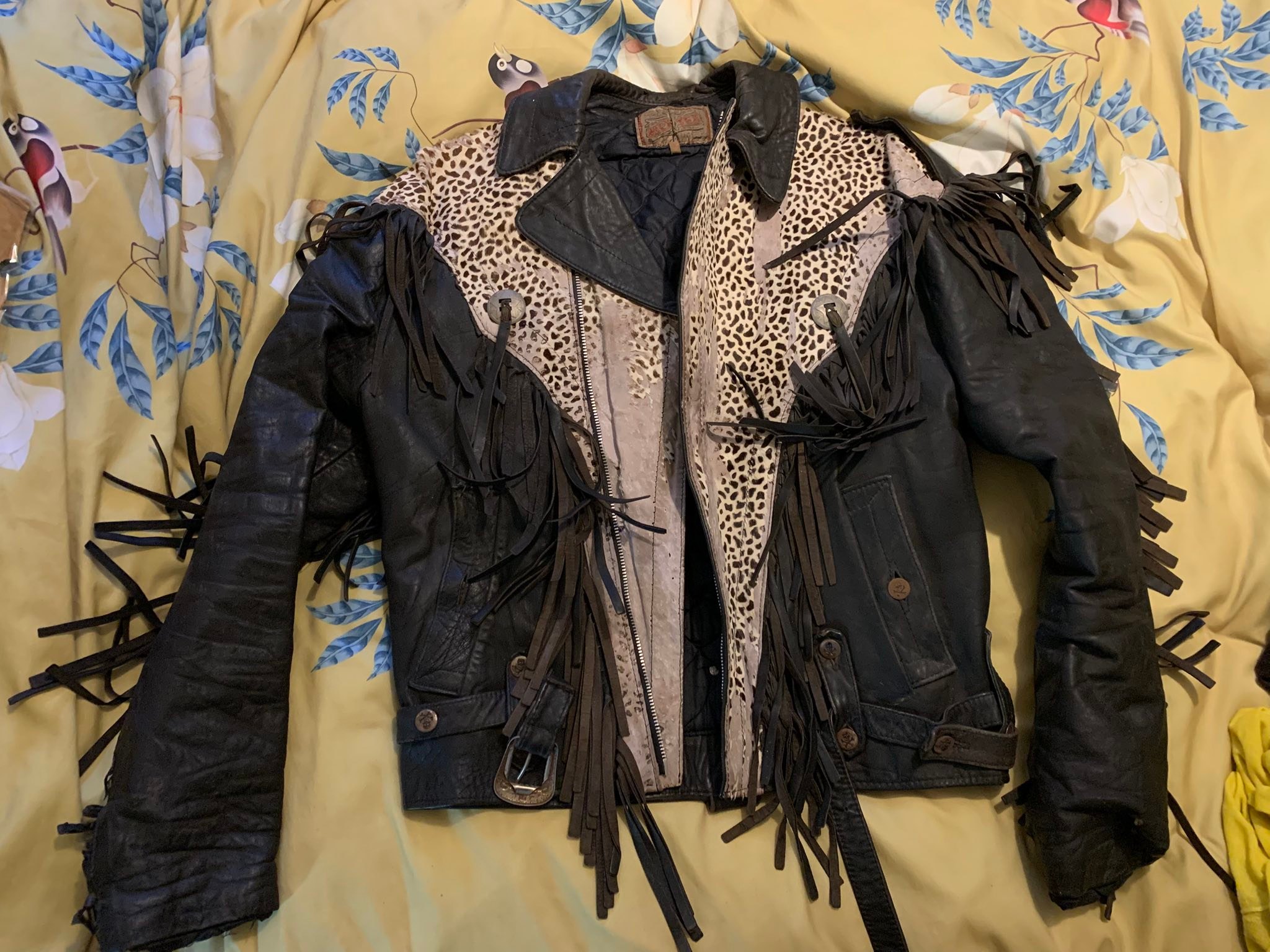 anyone still rockin a WILSONS Leather Jacket