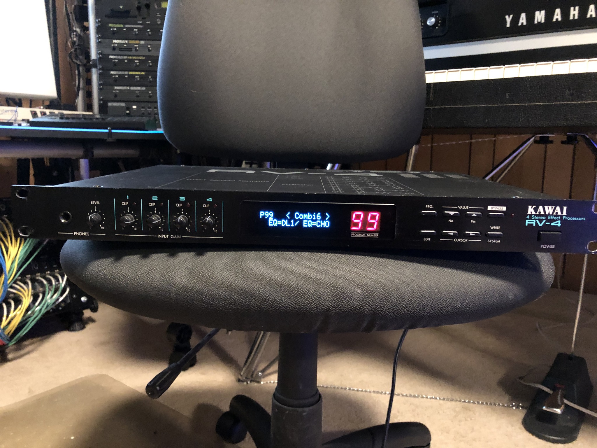 Yamaha MEP4 midi event processor for vintage effects