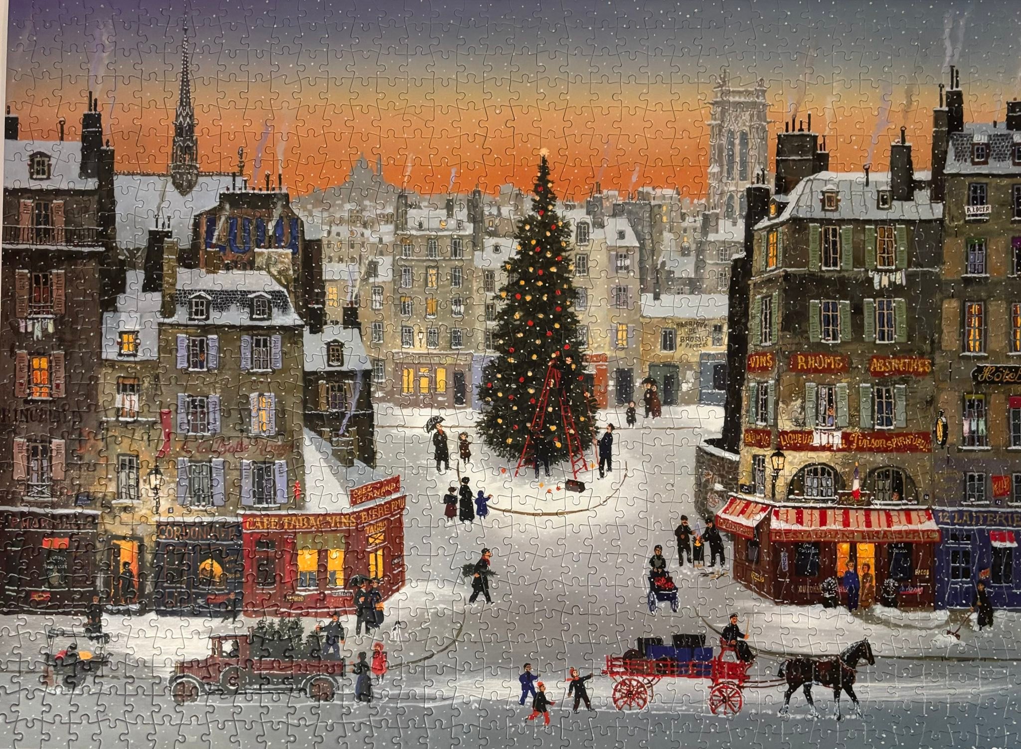 Beautiful Michel Delacroix 1000-piece Christmas puzzles