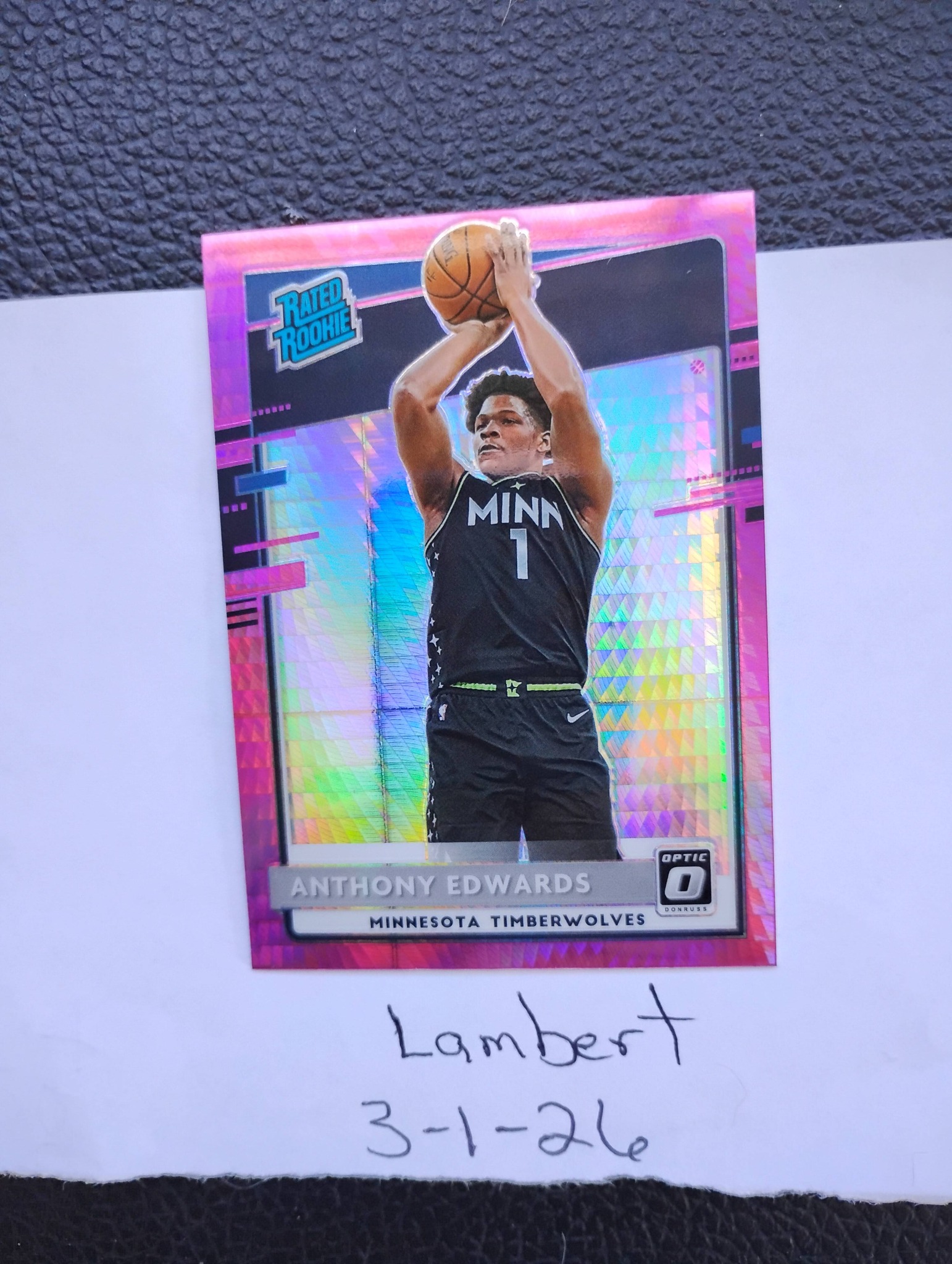 Optic hyper pink prizm basketball card for sale