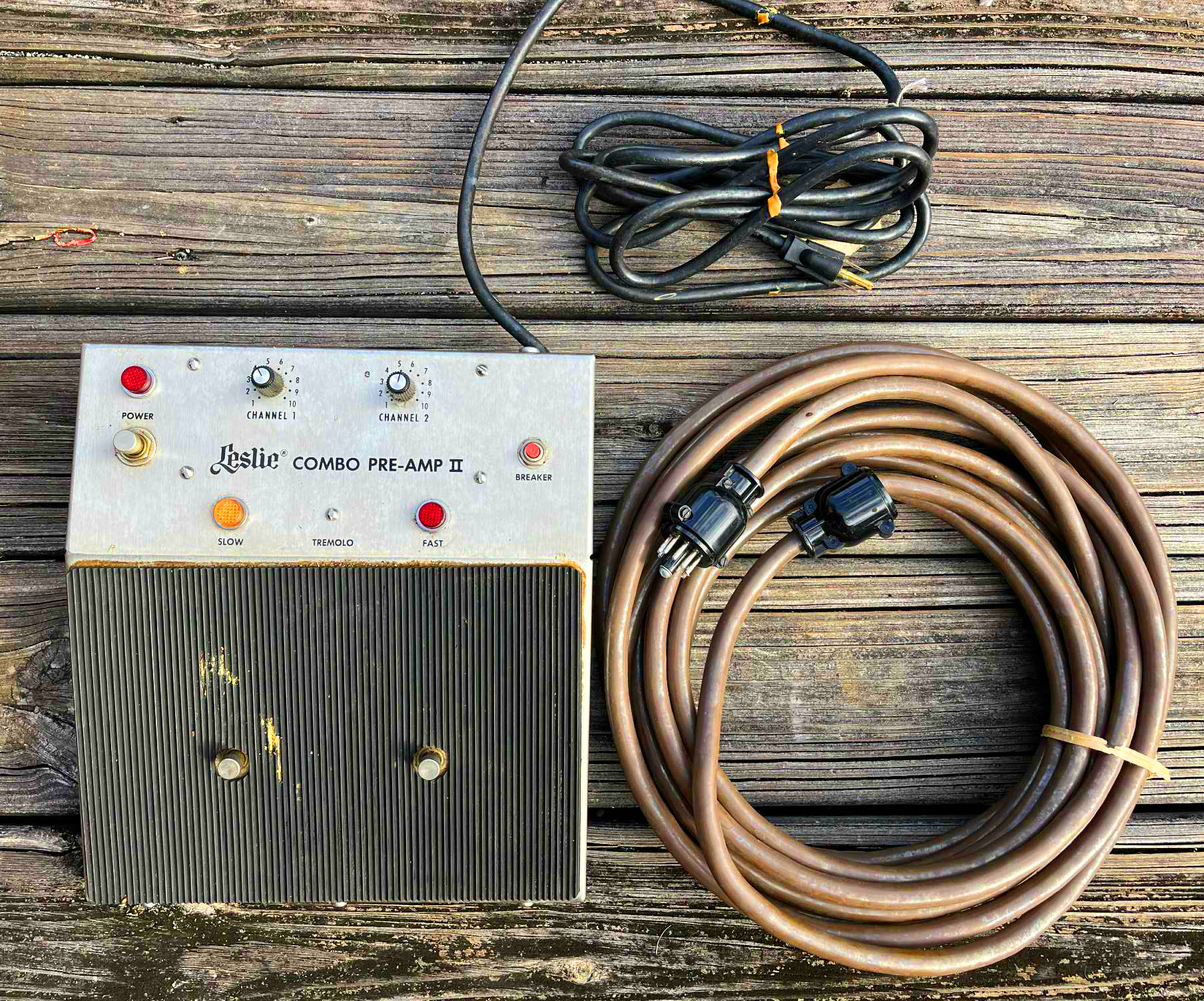 1967 Leslie Combo Preamp Pedal for 145-147 leslie Amps. 2 Inputs