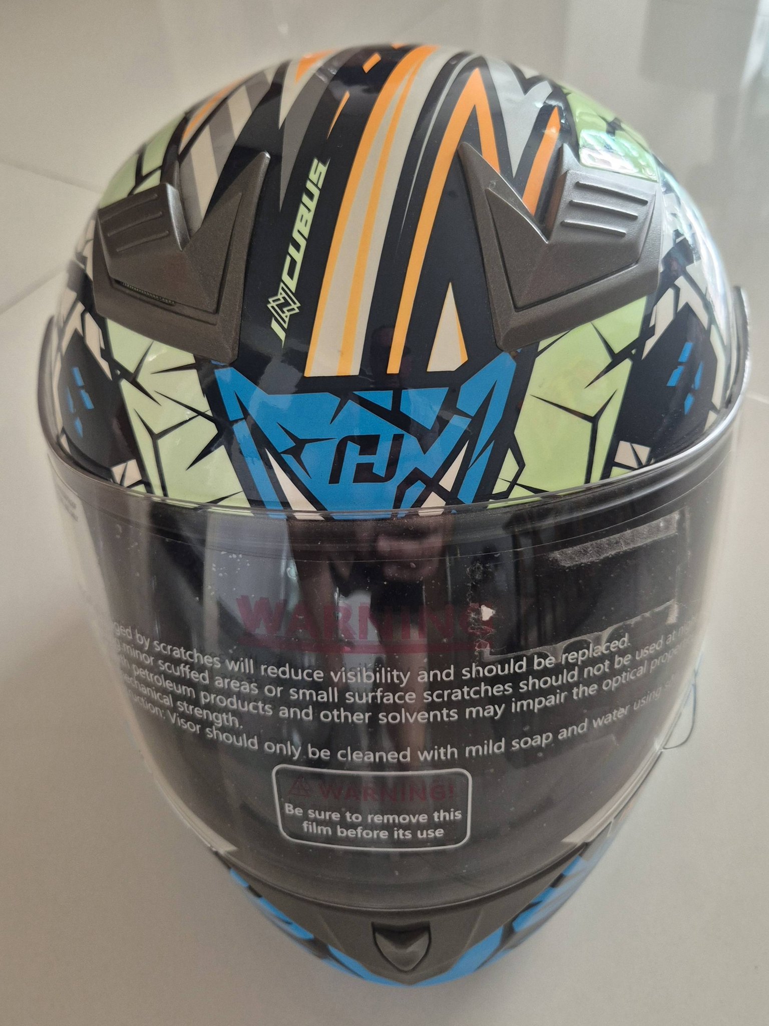 bike helmet not made in china Thousand Heritage 2.0 & Skate Carbon Black / Large and secure it quickly with a magnetic Fidlock buckle Your Motorcycle Helmets and Gear