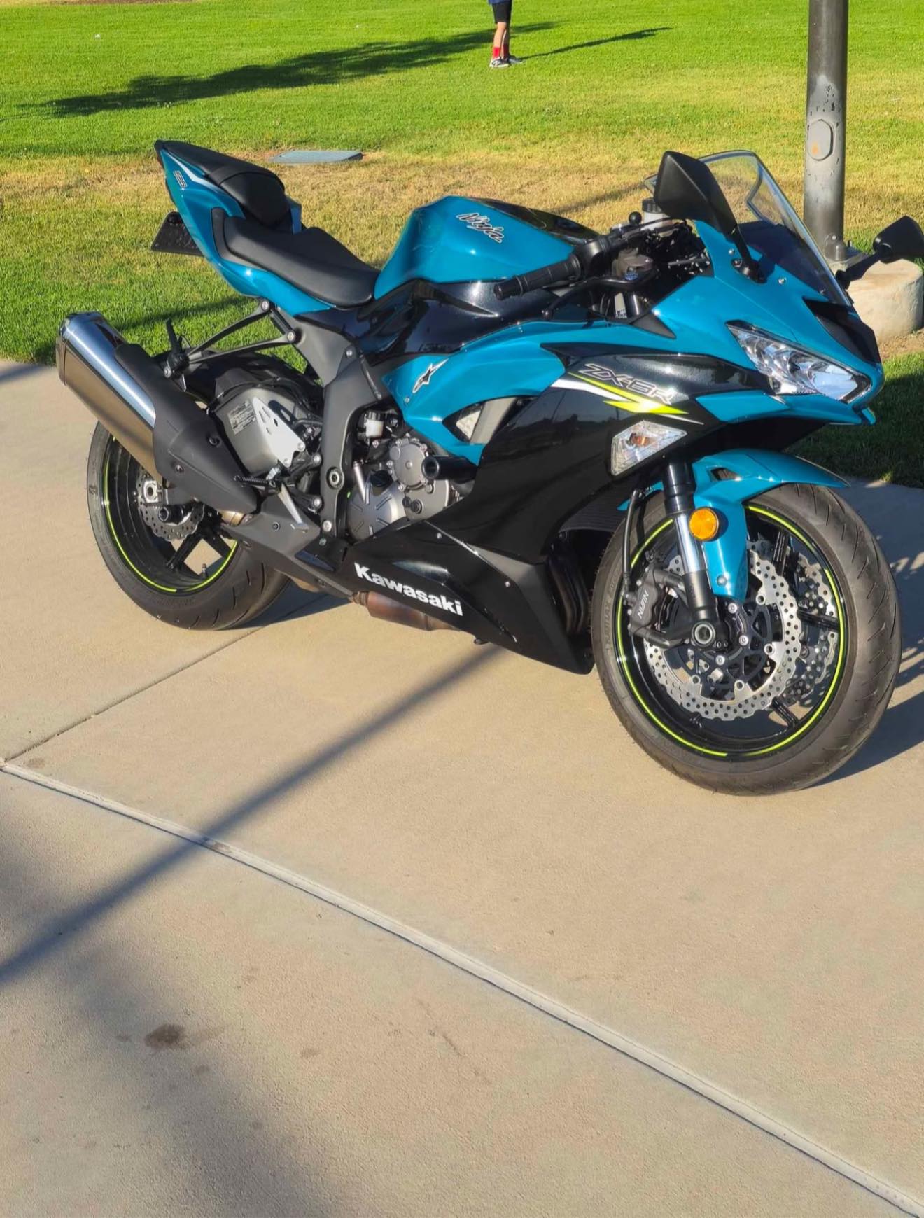 New rider gets 2021 Kawasaki ZX6R