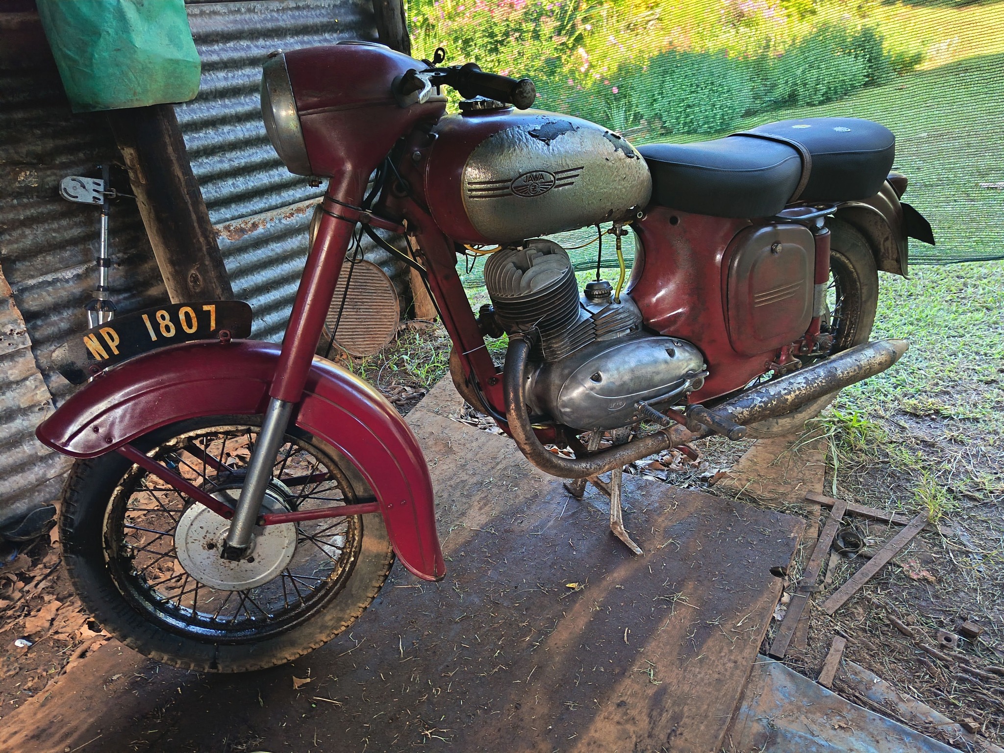 So this is how far I have got with this old Jawa 250. I am short