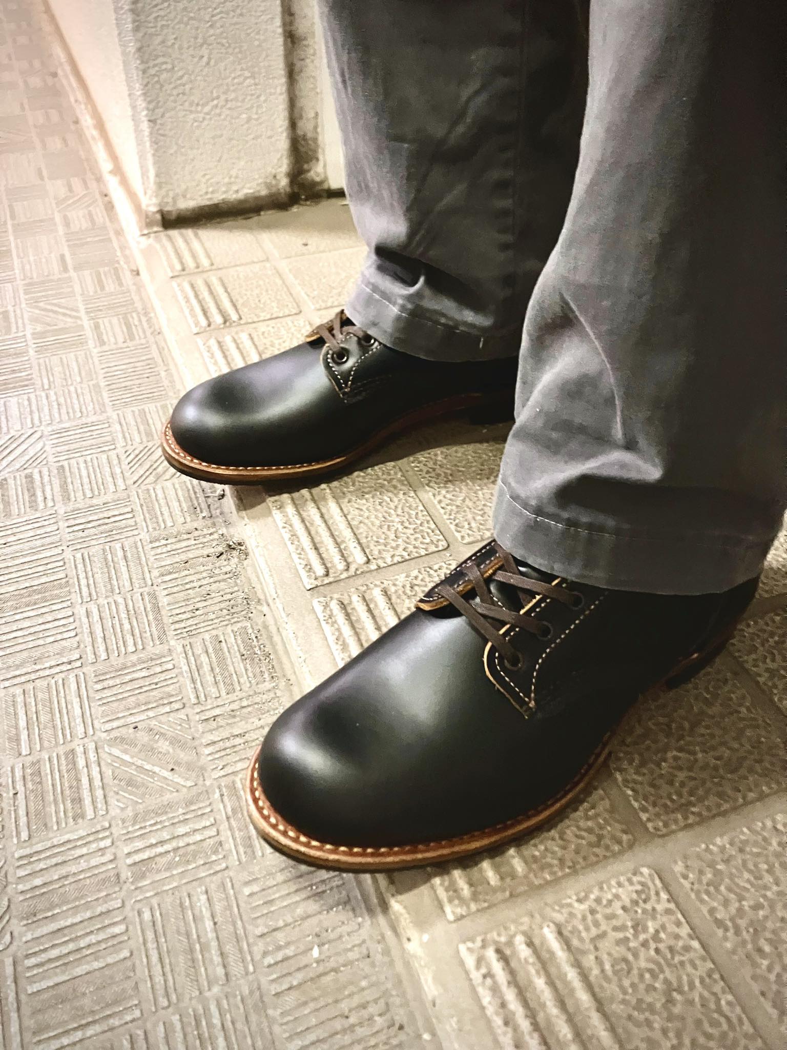 Picked up my 2nd pair of Red Wings - Beckman Flatbox 9060 (3rd 
