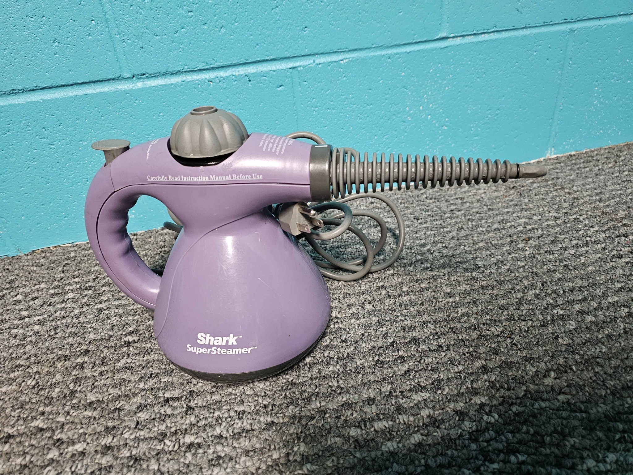 Shark hand held steamer. Works well just do it use it. $30 pick up