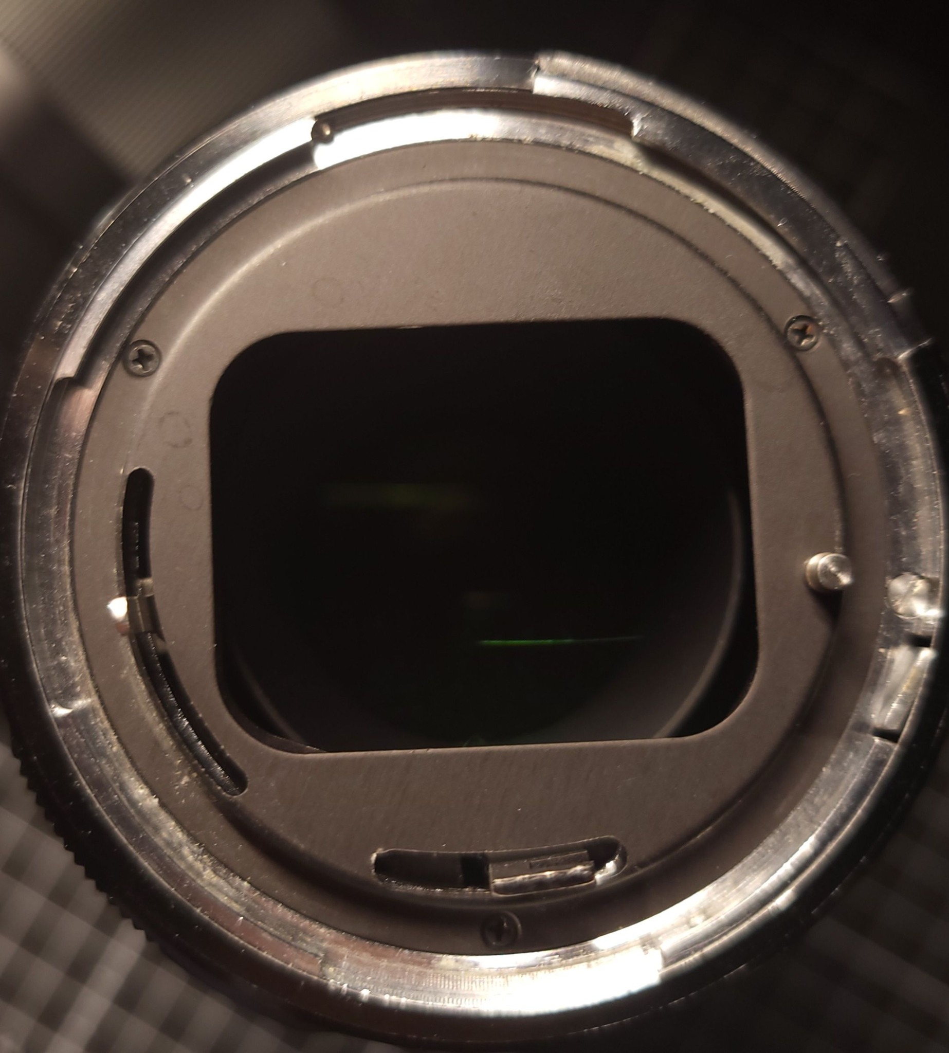 What is the mount of the Soligor C/D f3.5 80-200mm lens?