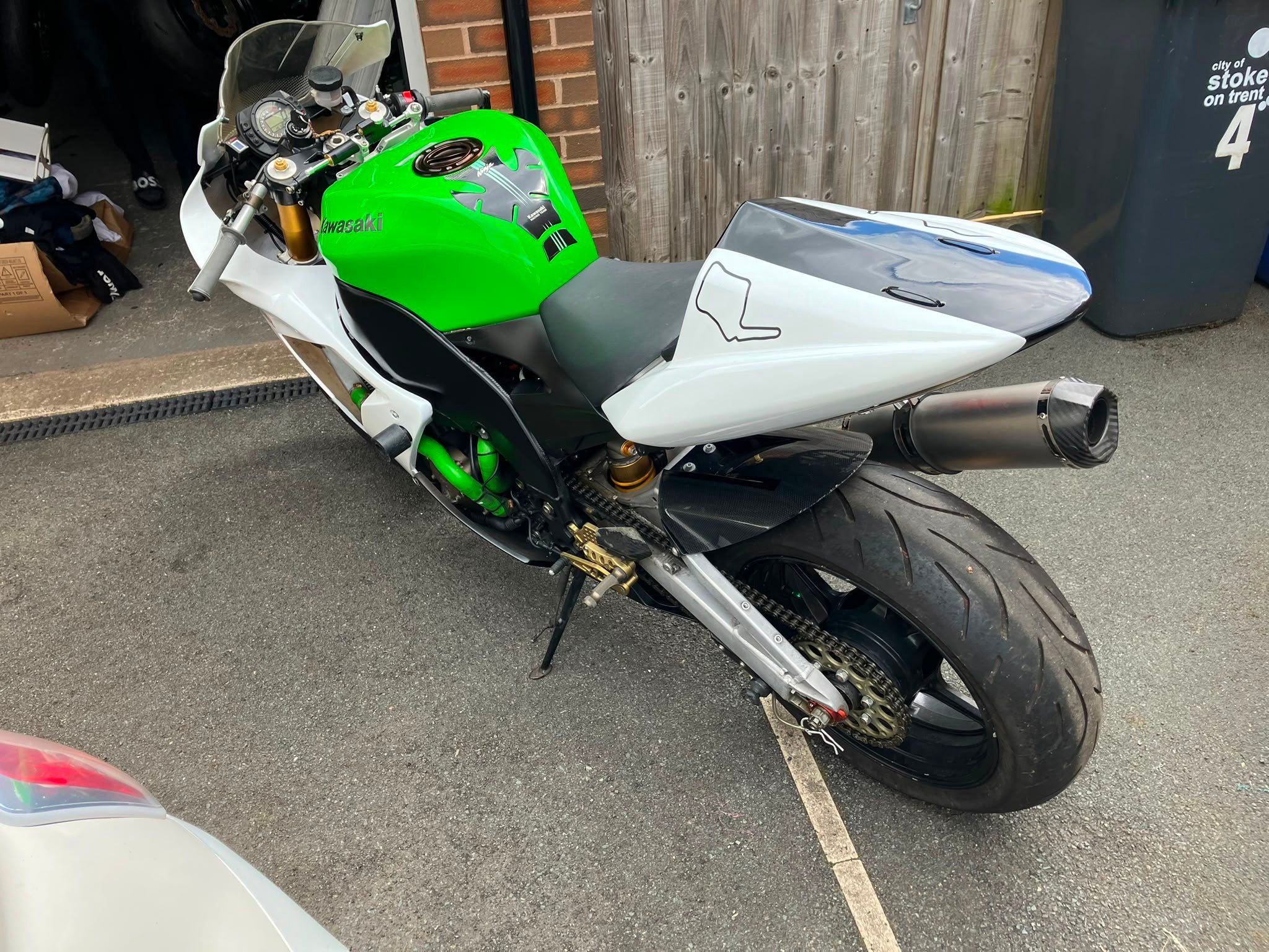 For Sale, Kawasaki ZX6R P8F, 2008 '08' plate, 10,394 miles, £4990