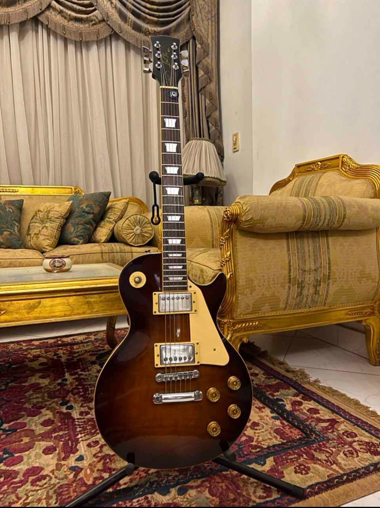 What do you think of this Joodee Les Paul tobacco burst guitar?