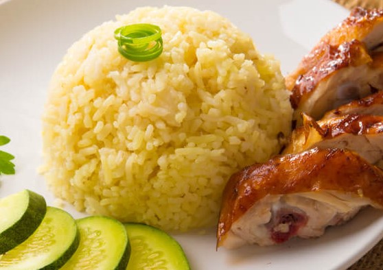 MK Kopitiam - 📣 RM3.00 Chicken Rice 🐔 At MK Kopitiam...