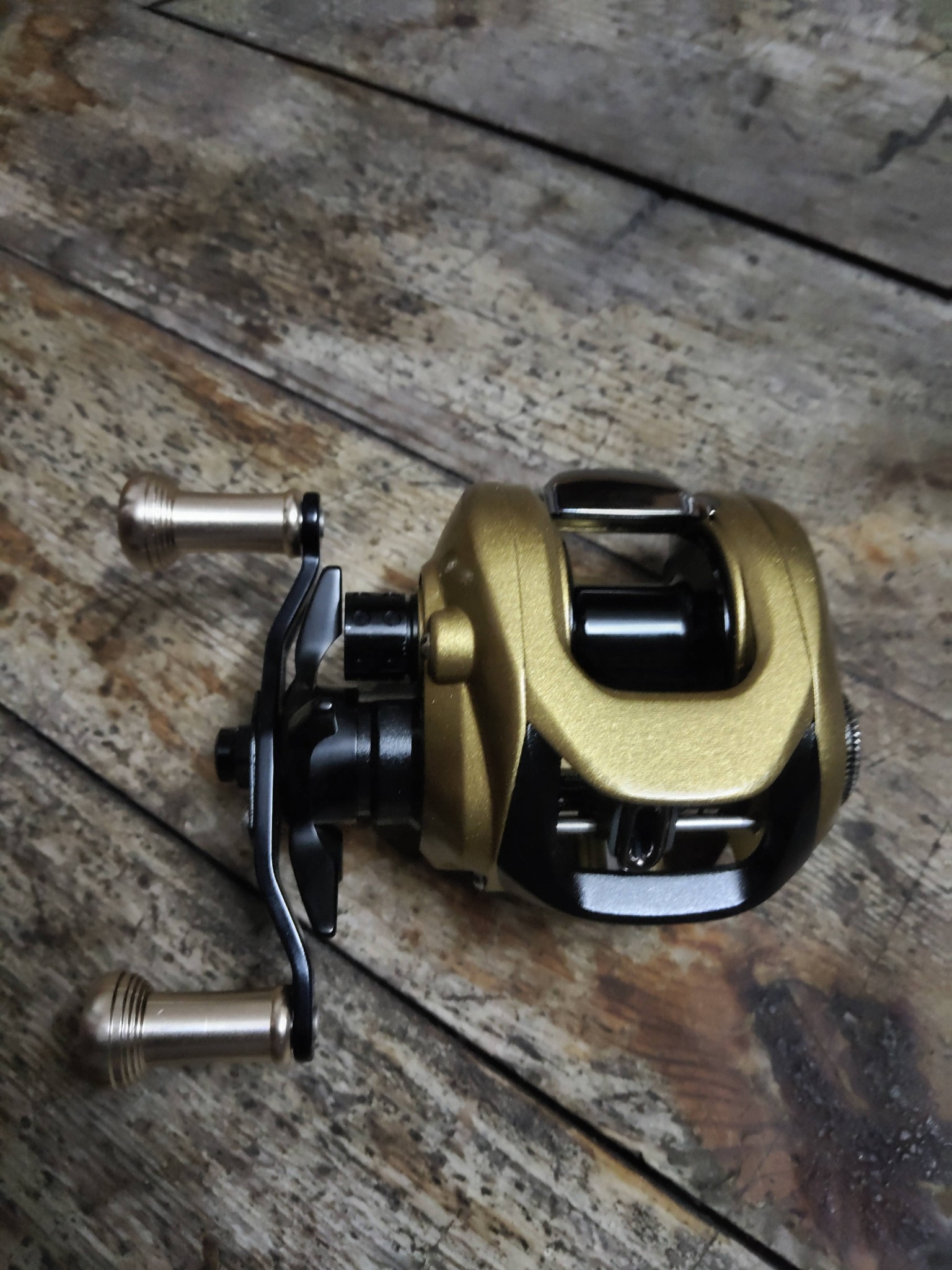 daiwa casting reel parts GOMEXUS Power Handle for BG 1500-3000,Fishing Replacement : Sports & Outdoors Size:Large (for lines #7-#12) Team Daiwa Baitcasting Combo universal mount