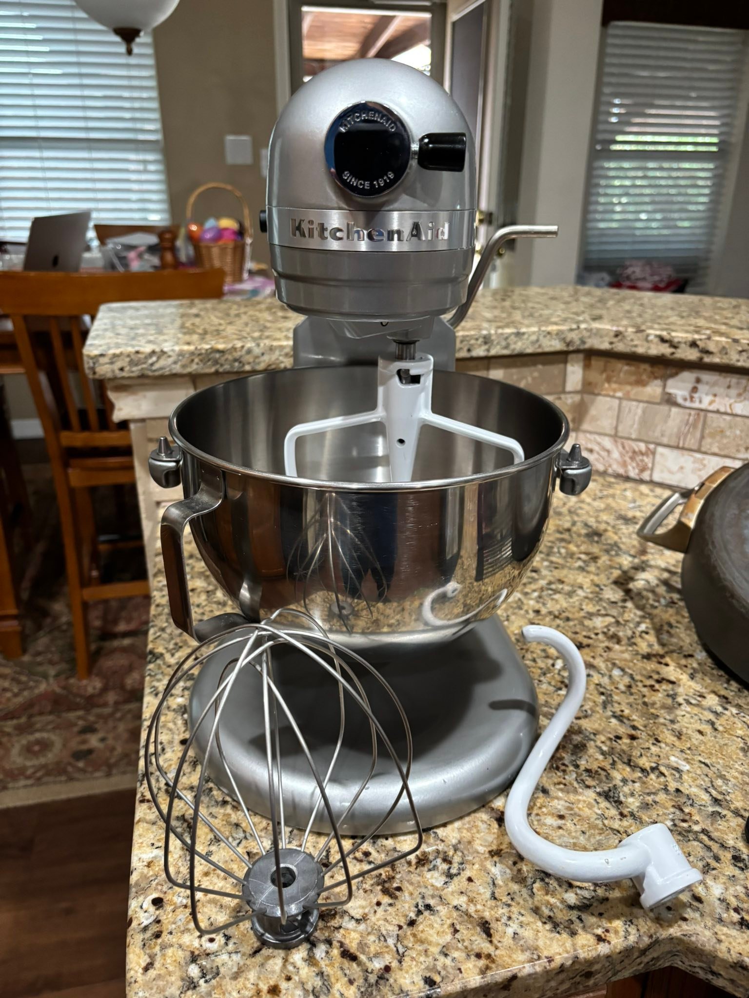 Found KitchenAid K5SS on Facebook Marketplace