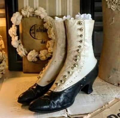 Victorian era (?) Ladies Boots and MF Button Hook
