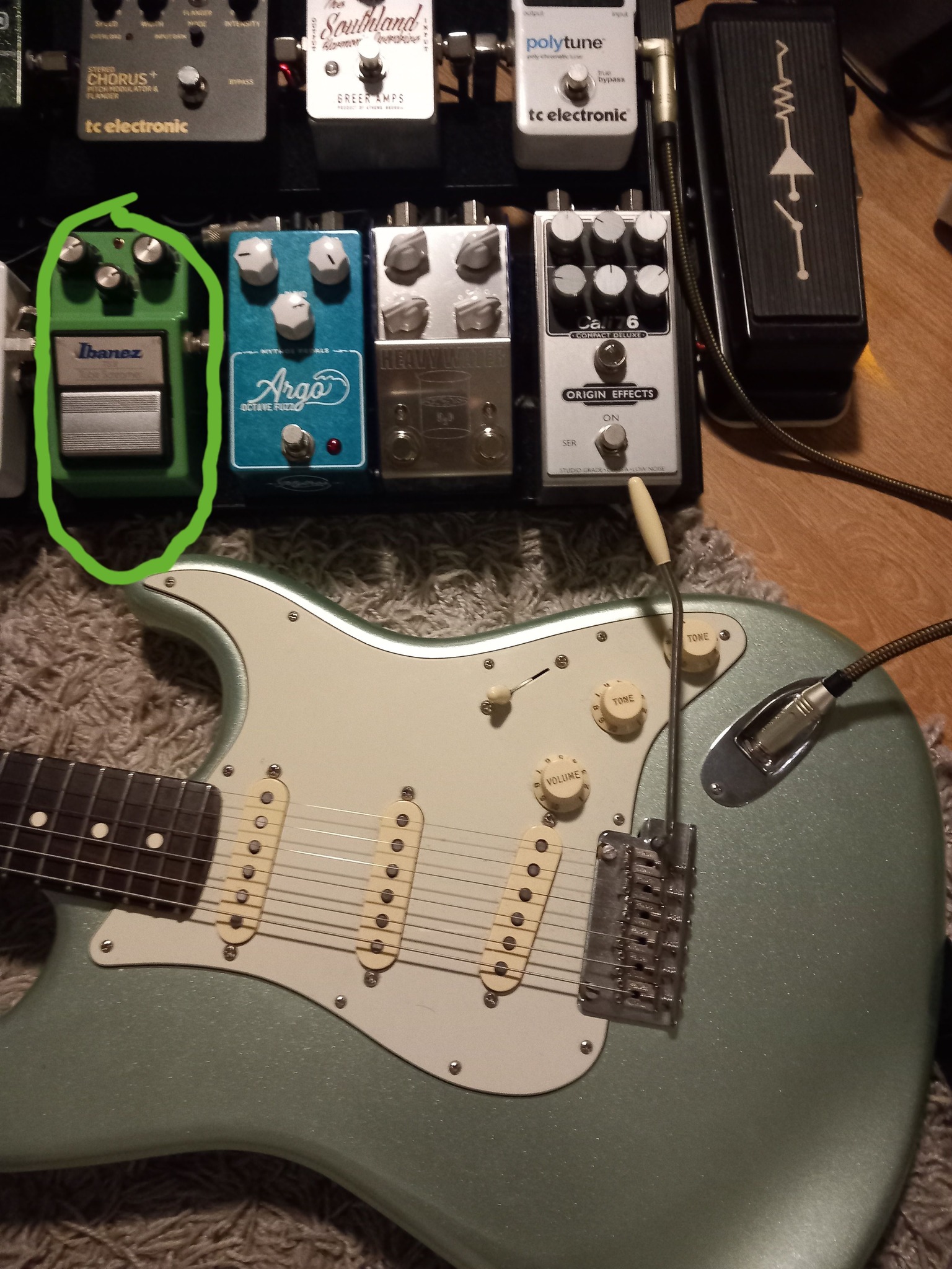 Tube Screamer TS9 with V-Mod II pickups and '65 DRRI sounds amazing