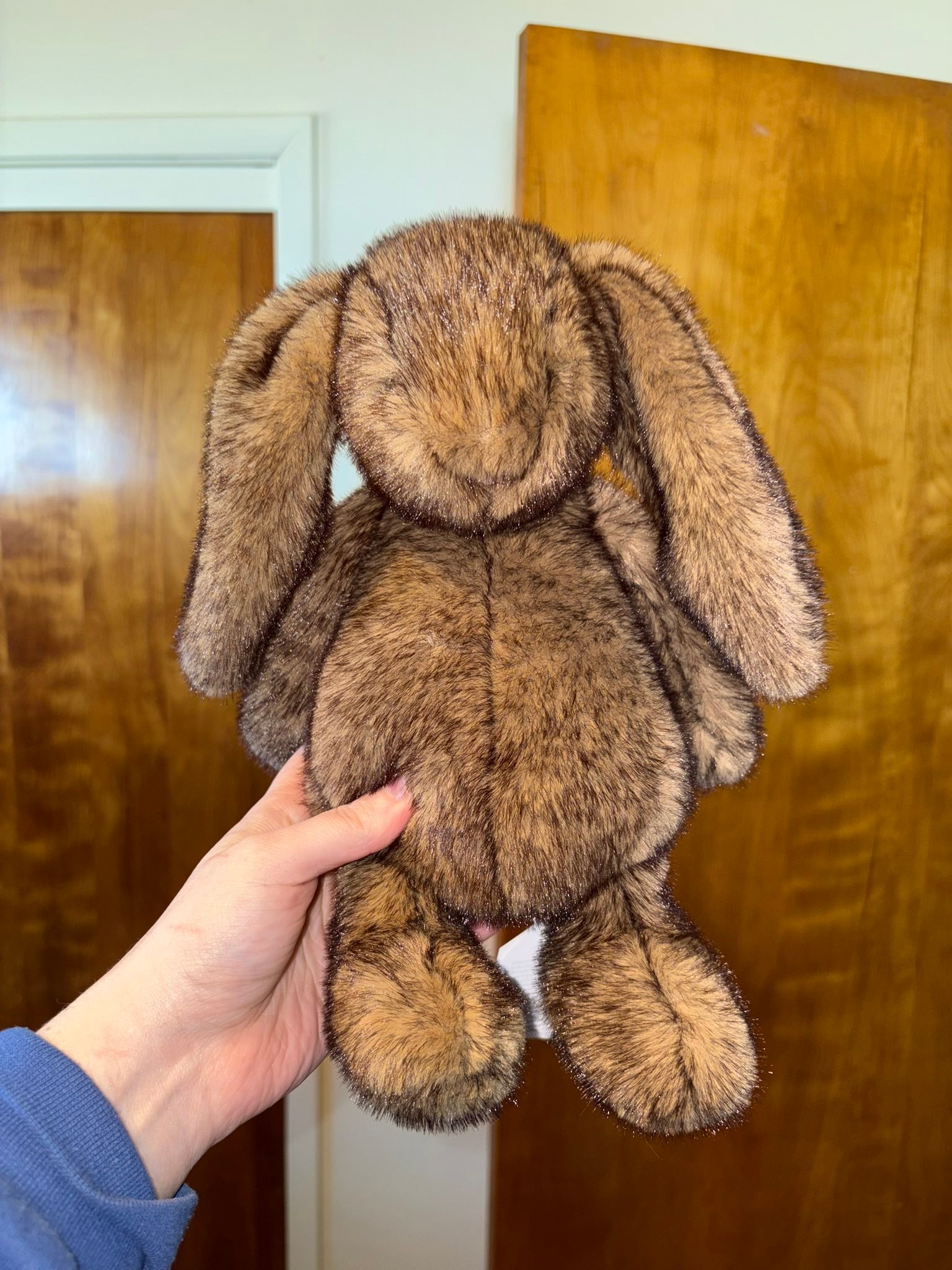 Is hoppleston luxe bunny authentic?