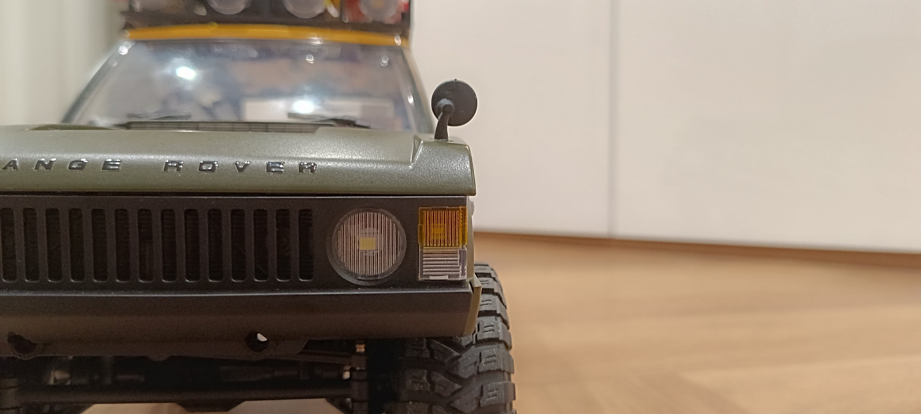 Customizing mn168 rc range rover