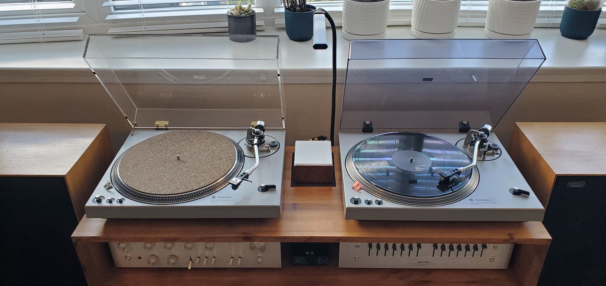 Restored Technics SL-1400MK2 turntable with VM95ML cart