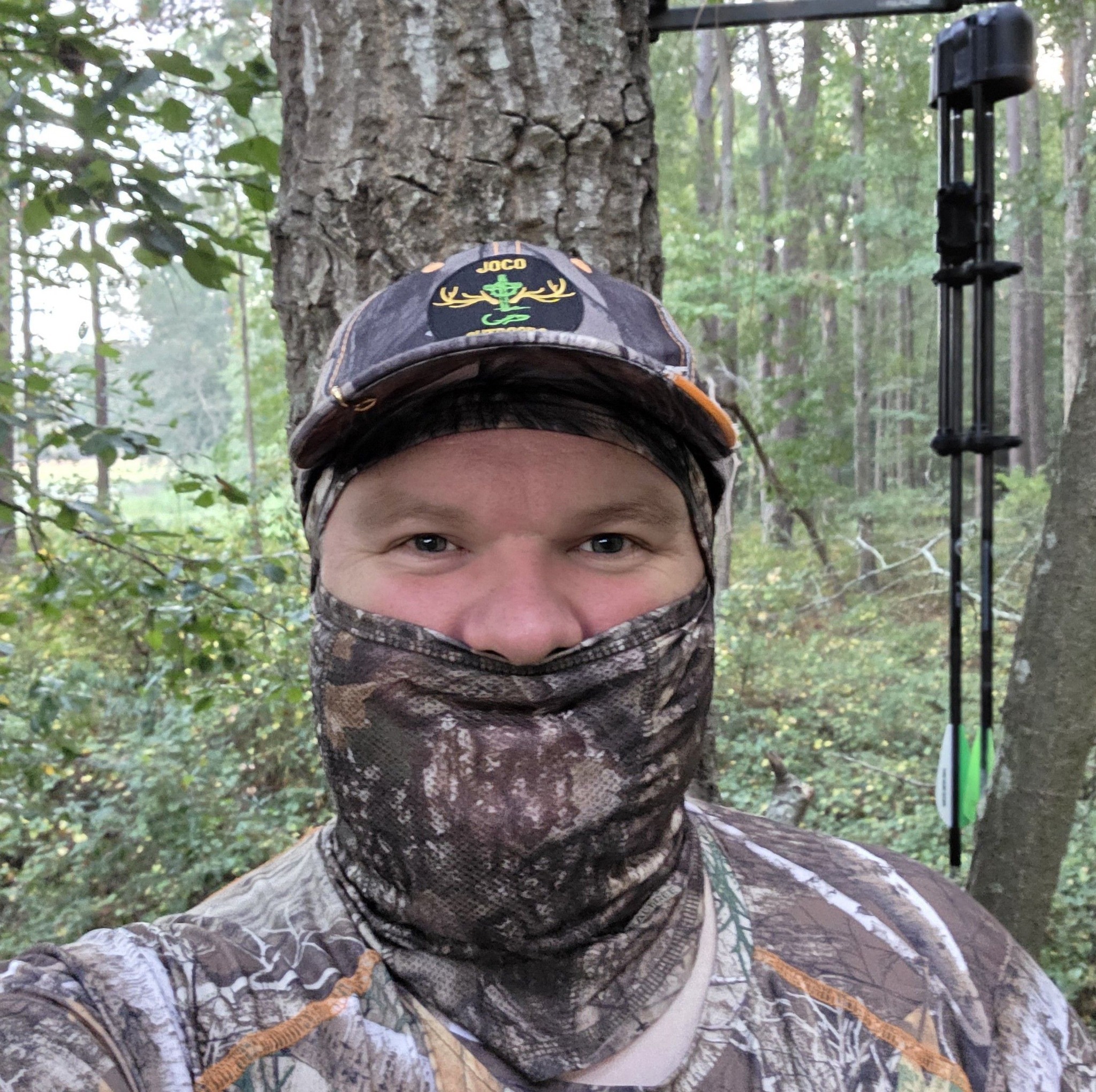 Got Video of this 8 point at one of my spots making a scrape and ...
