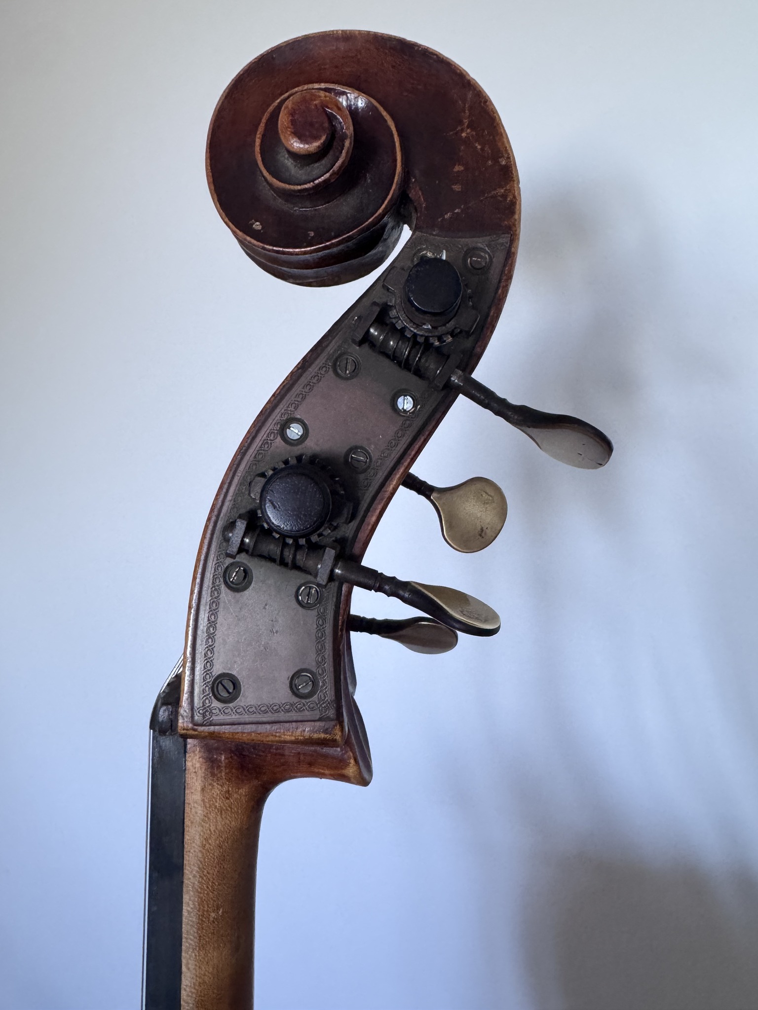 What is the origin of my 200-250 year old English cello?