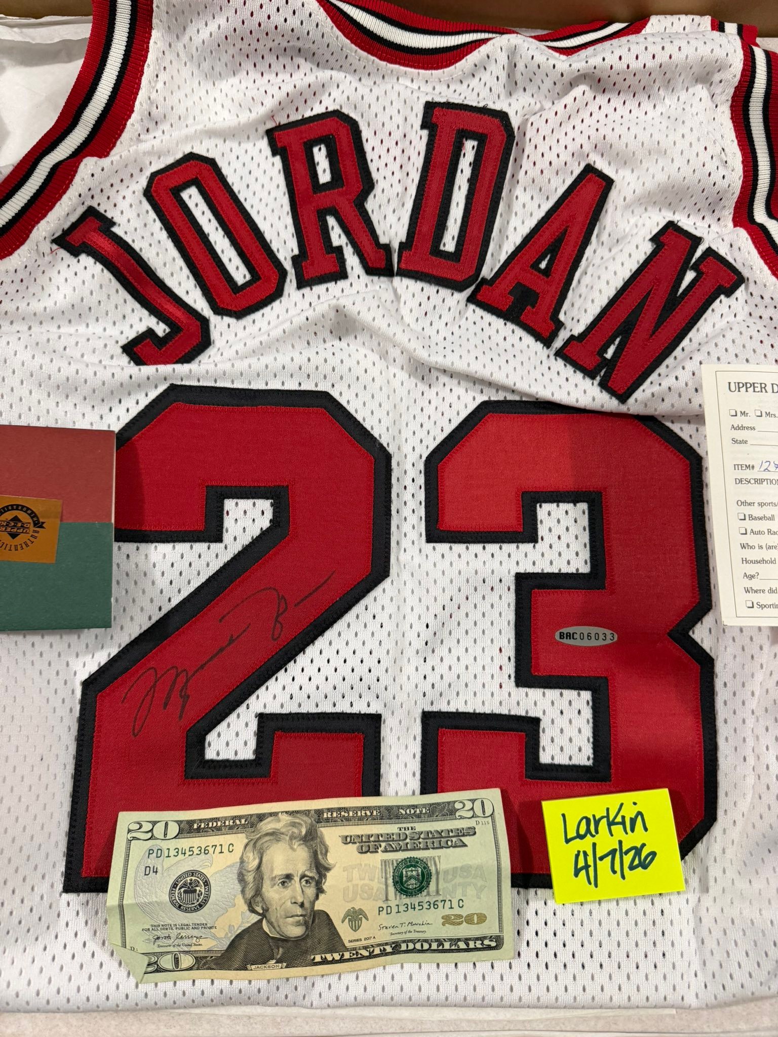 Michael Jordan 1995-96 autographed white home jersey