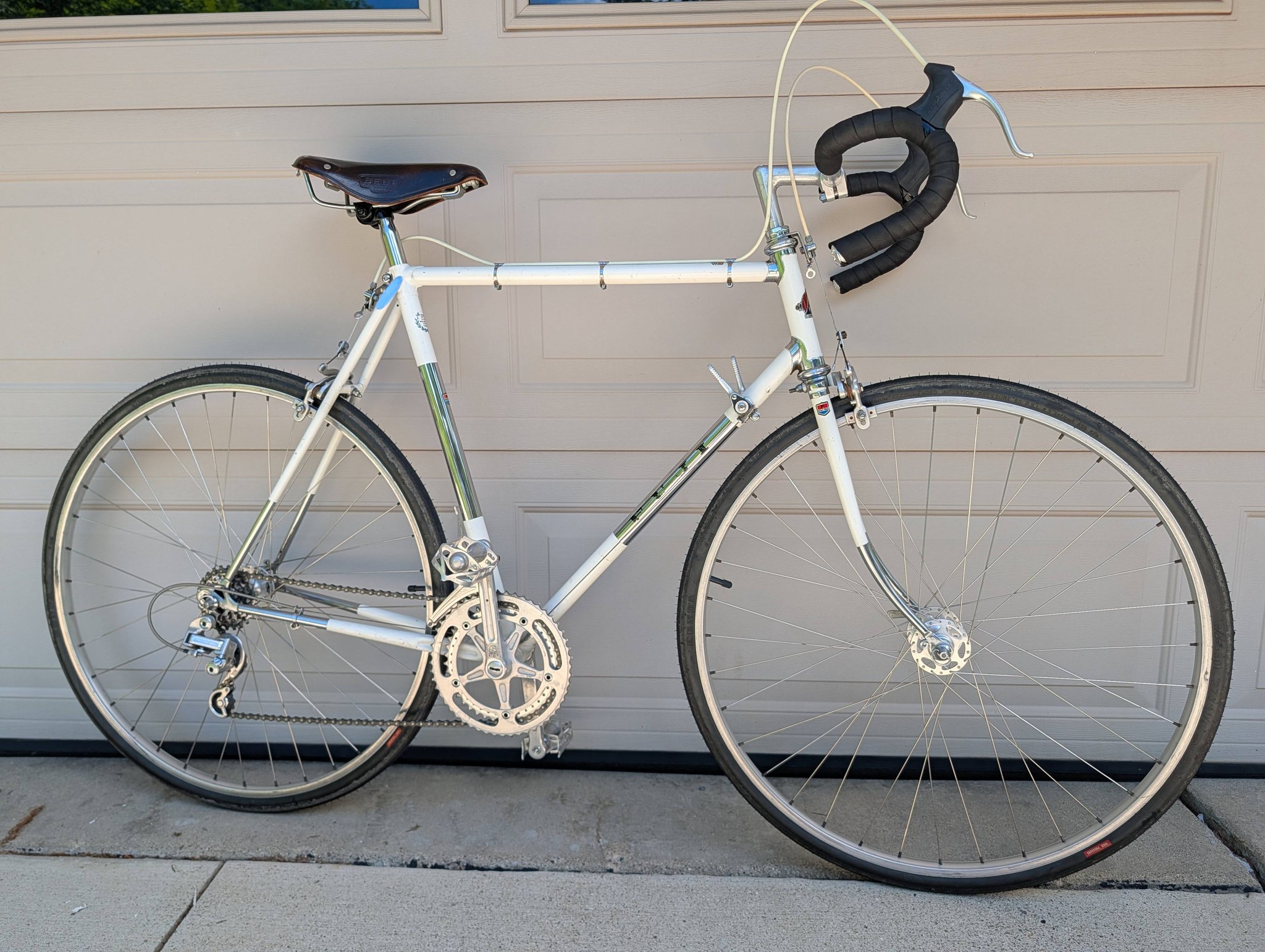 1972 Fuji 'The Finest' vintage road bike with Dura Ace hubs