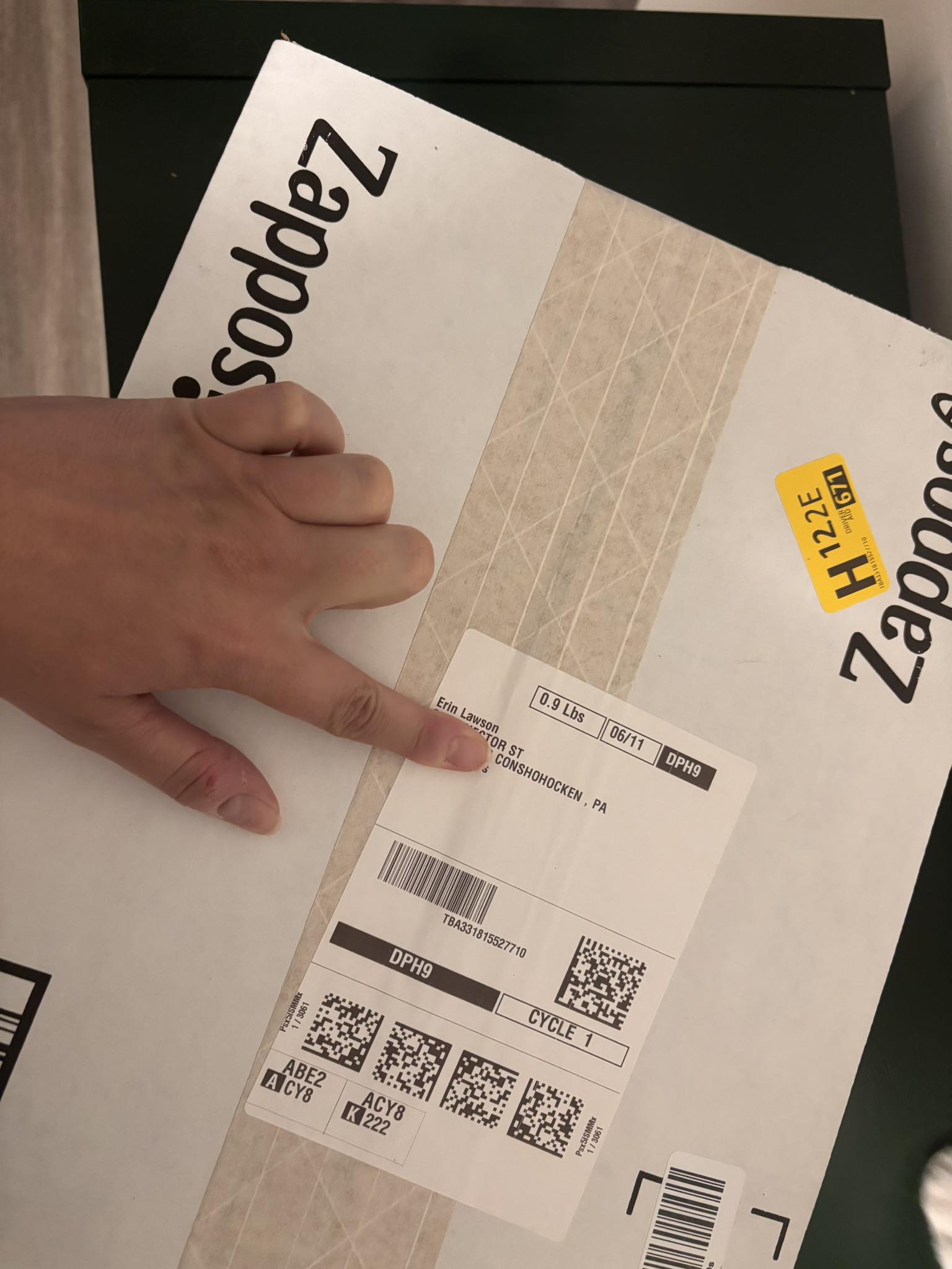 Missing package from China with four pairs of shoes delivered to