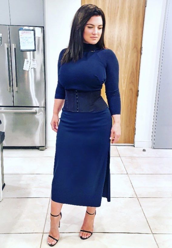classic #ginacarano #bluedress #Boom