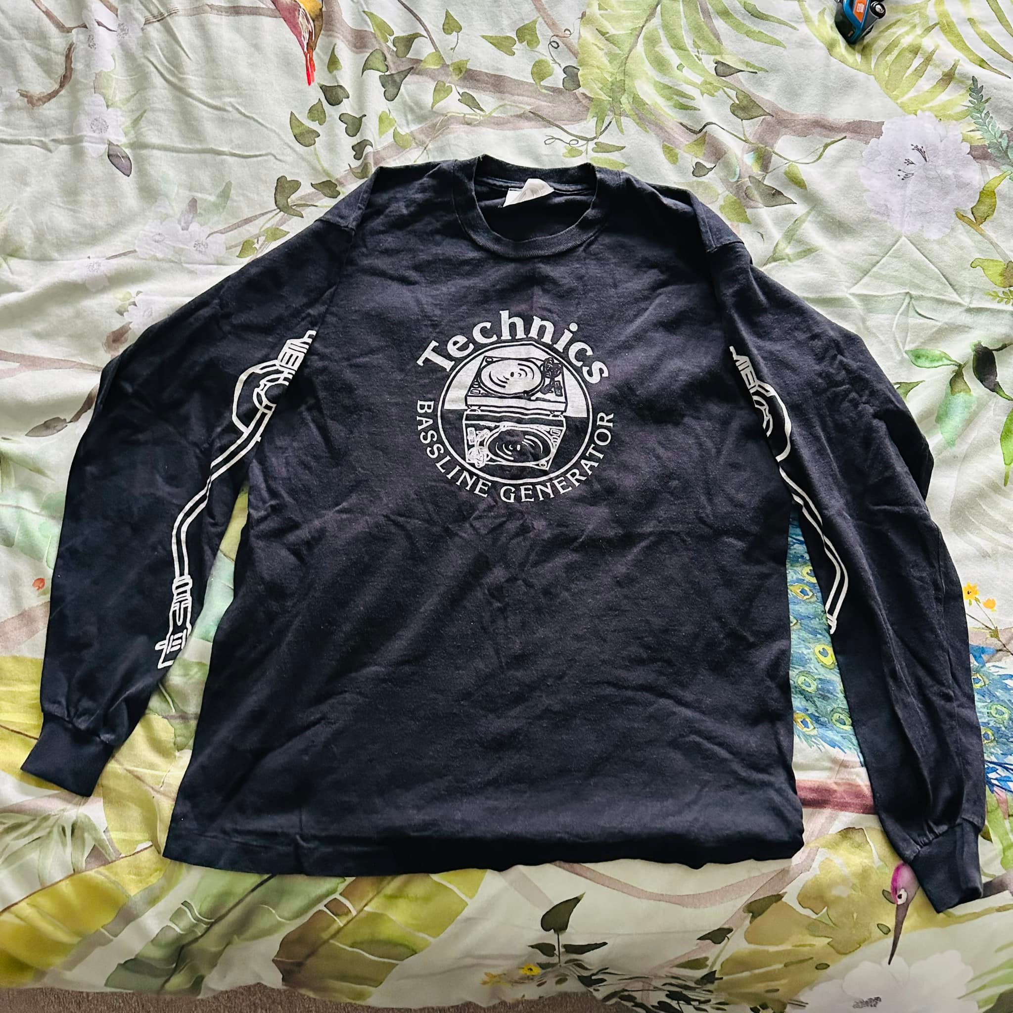 While clearing out my T-shirt cupboard I found my original 90s 