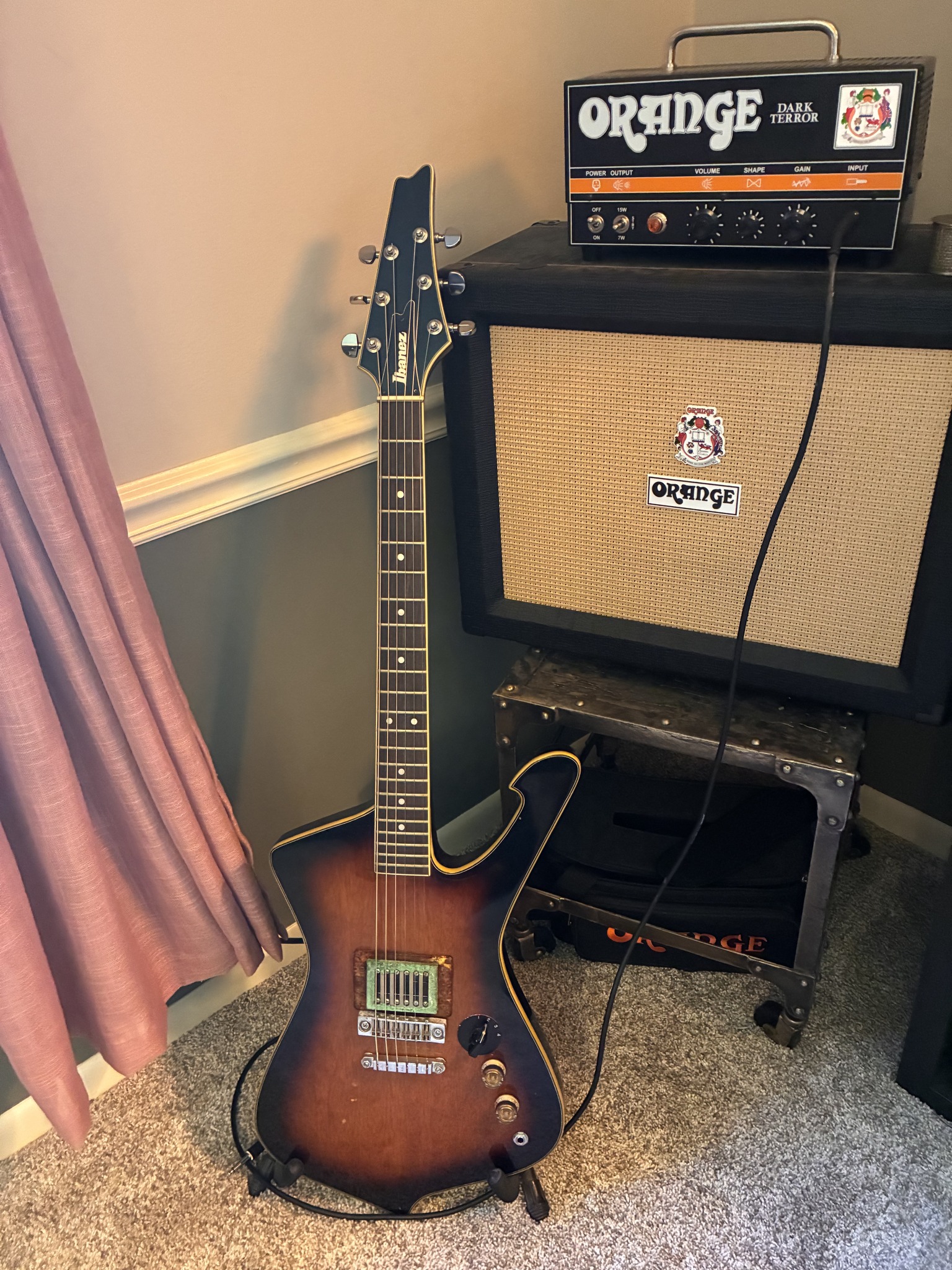 Guyatone LG-170T（1967）です。 当時、Guyatoneは売れに売れ生産が
