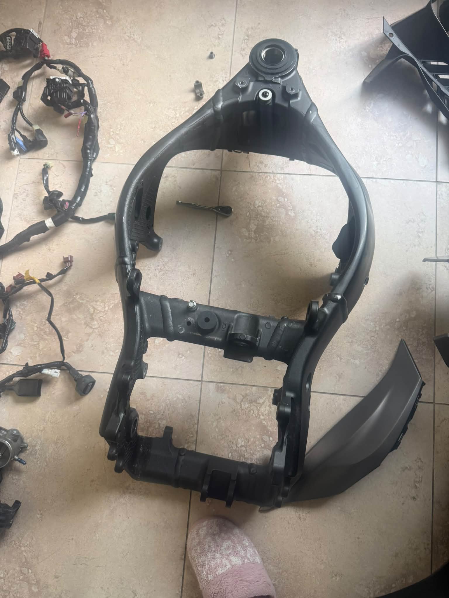 Kawasaki Ninja ZX-10R/ZX-10RR Gen 5/6 parts for sale: frame
