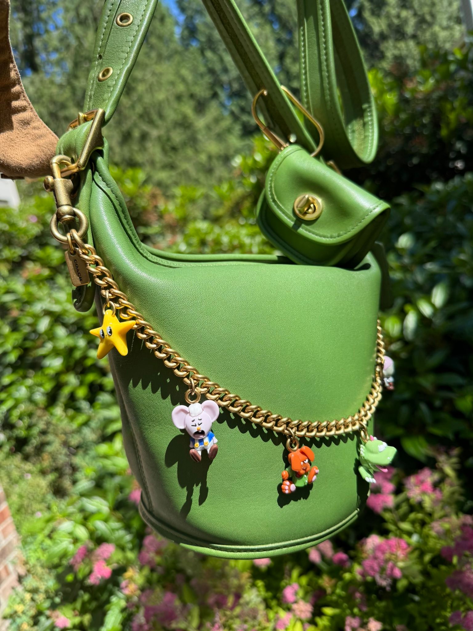 Vintage Coach Maggie Duffle bag review