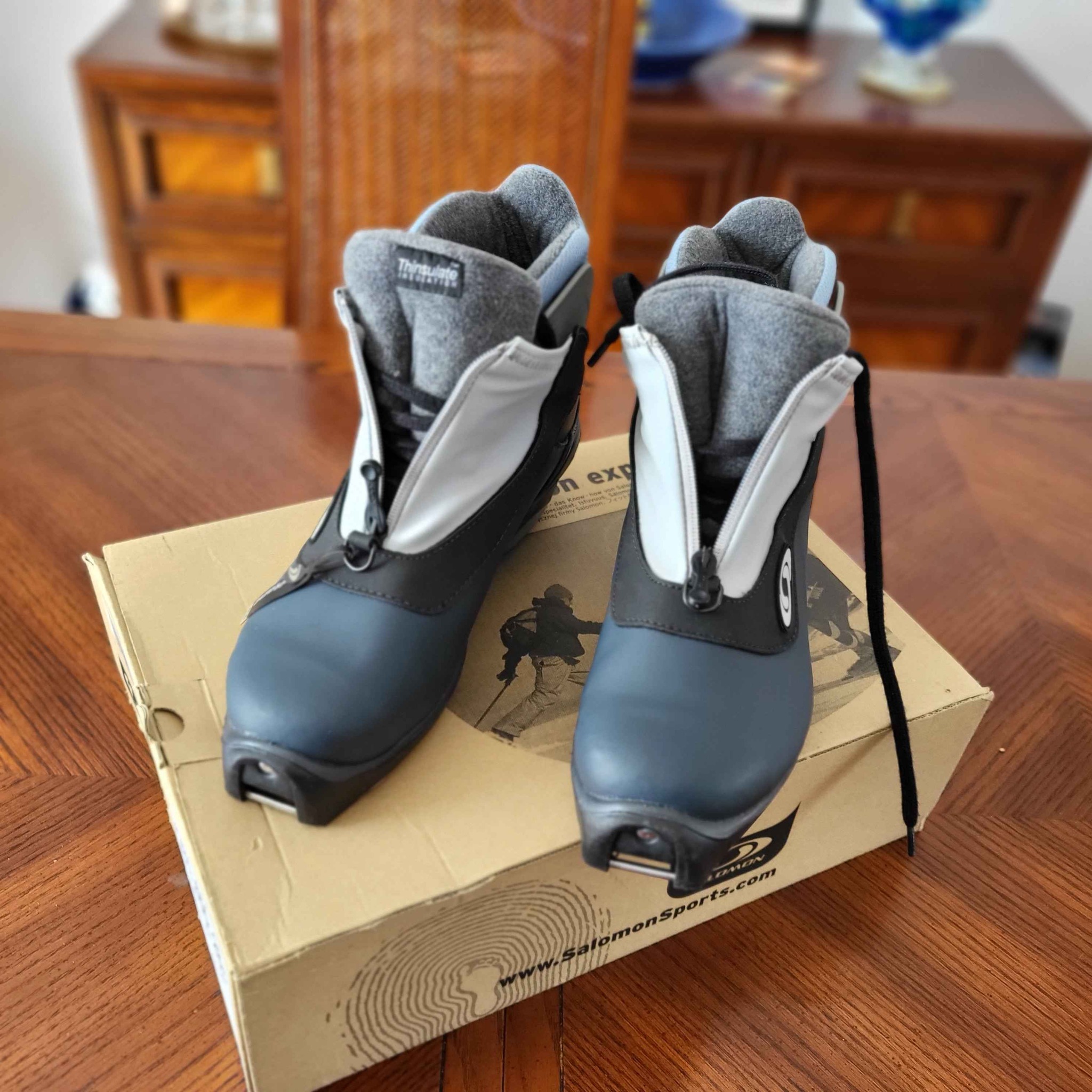 salomon cross country ski boot covers Back 6 SNS Country Boots – This neoprene protective layer beats damp and cold for training and racing in the coldest conditions Salomon S-Lab Overboot - 2015/2016