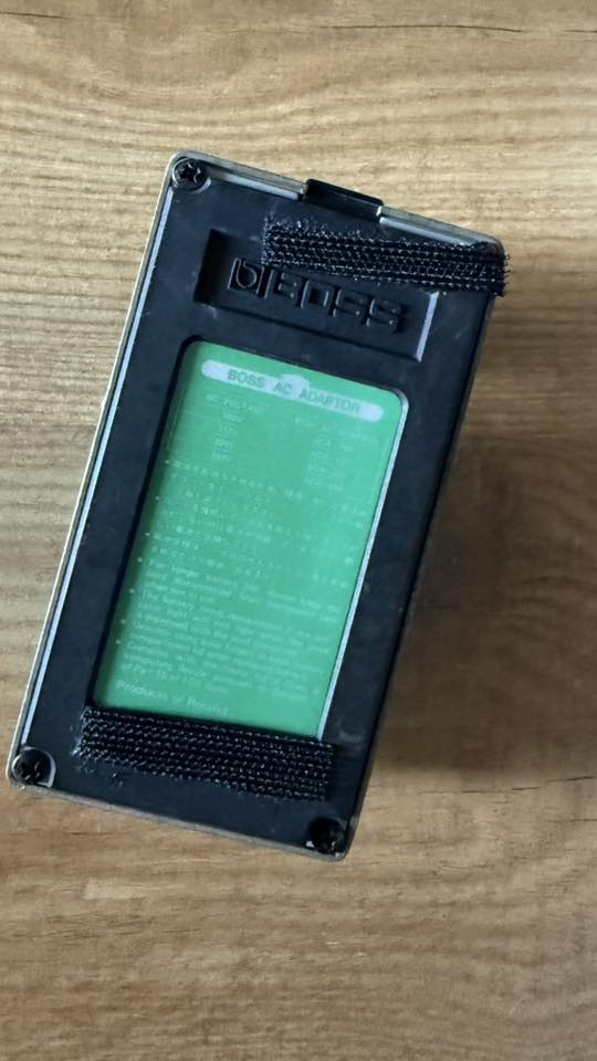 Should I mod my Boss CE-3 for 9v power supply?
