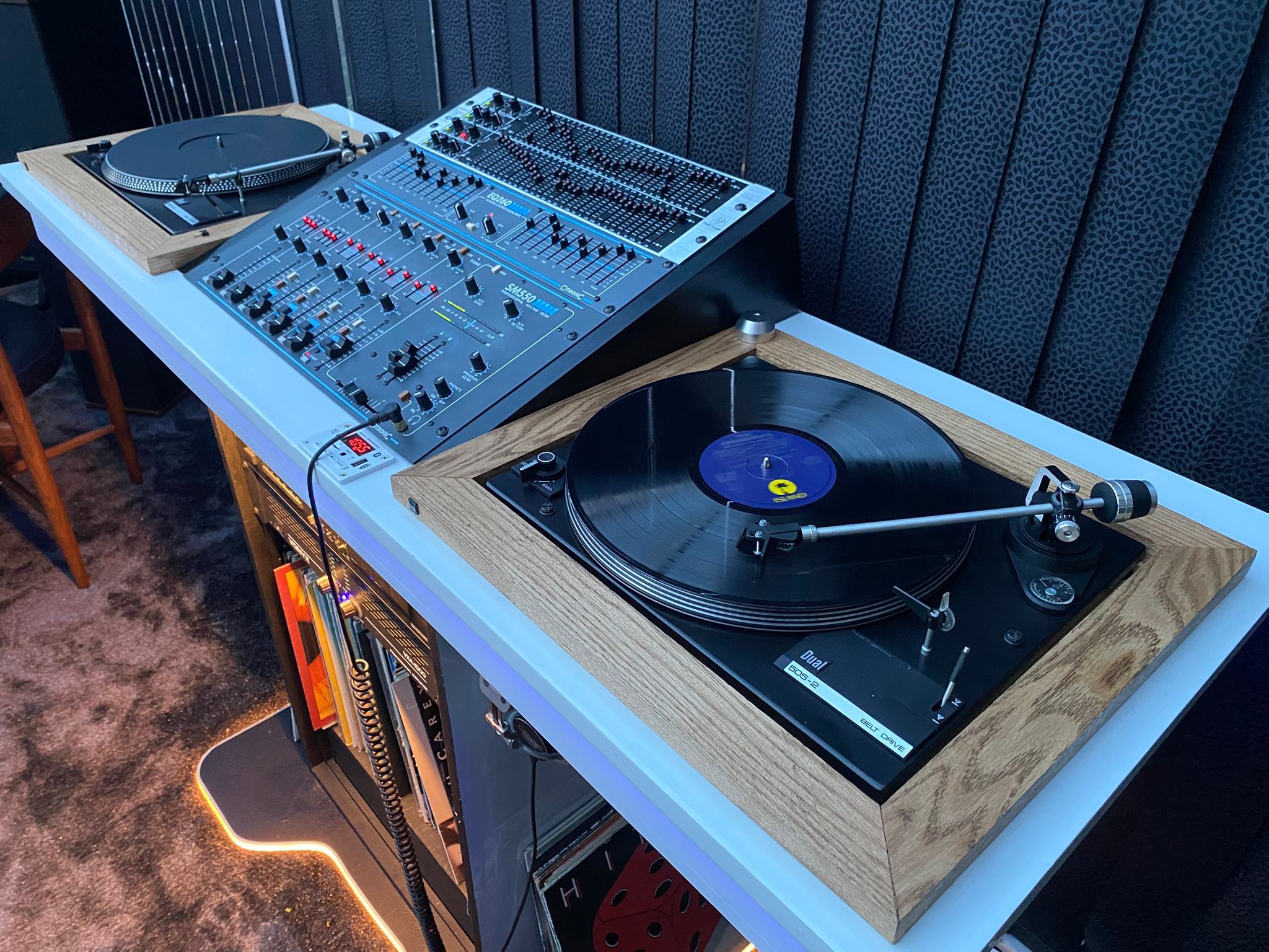 Vestax AA-88 vintage DJ station review